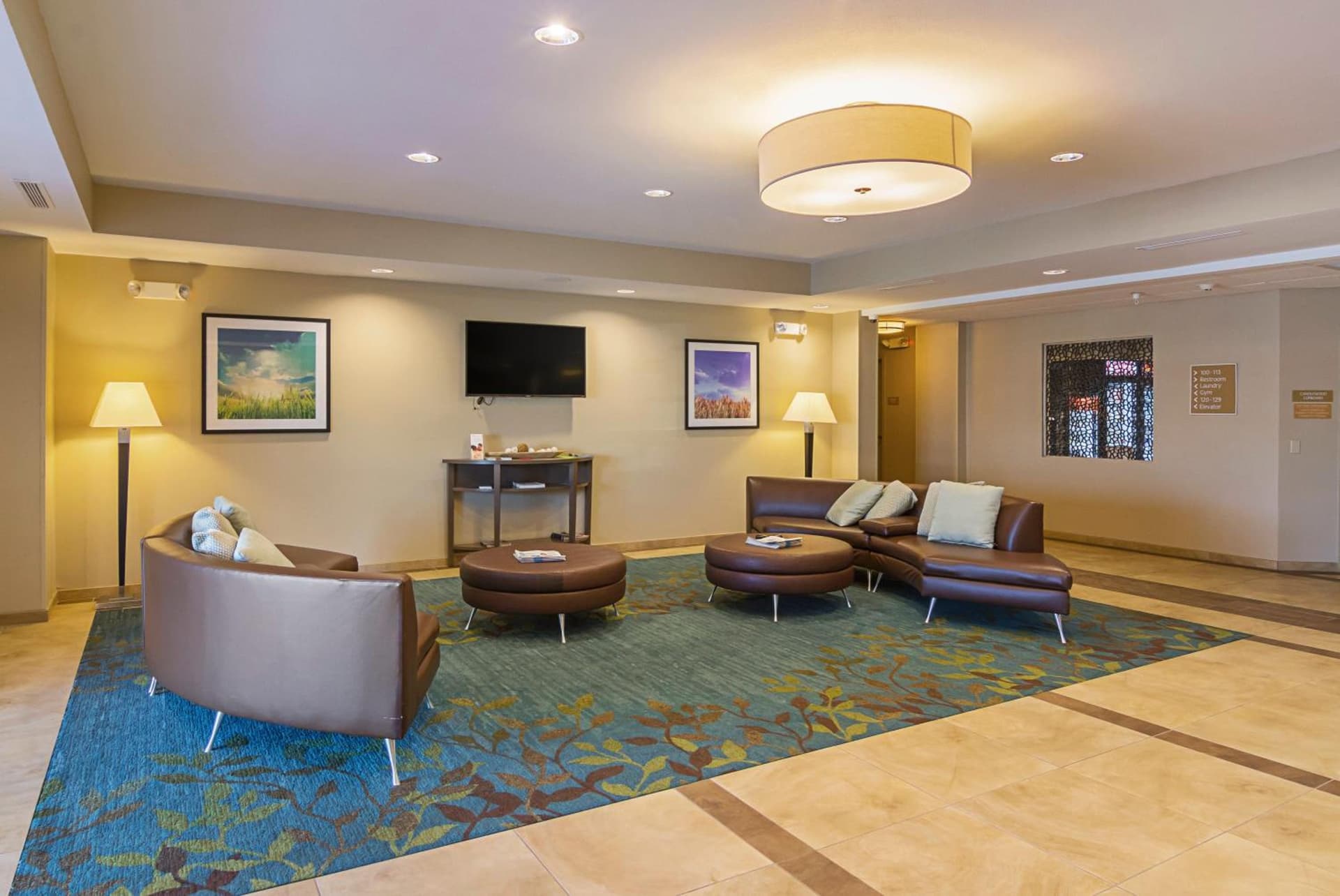 Candlewood Suites Pensacola - University Area by IHG gallery photo in Pensacola, FL — image 9