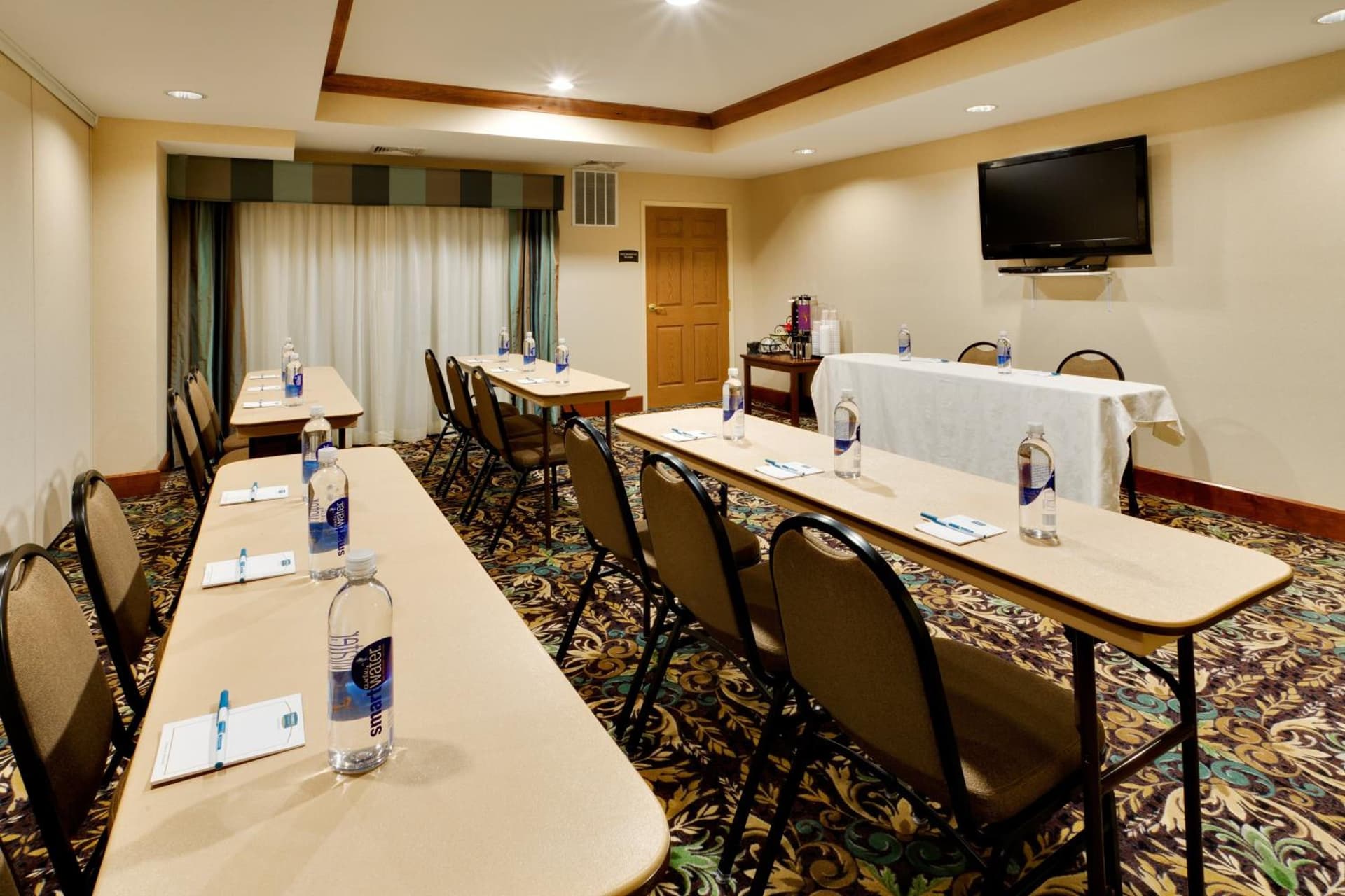 Staybridge Suites Harrisburg-Hershey by IHG property views in Harrisburg, PA — gallery photo 3