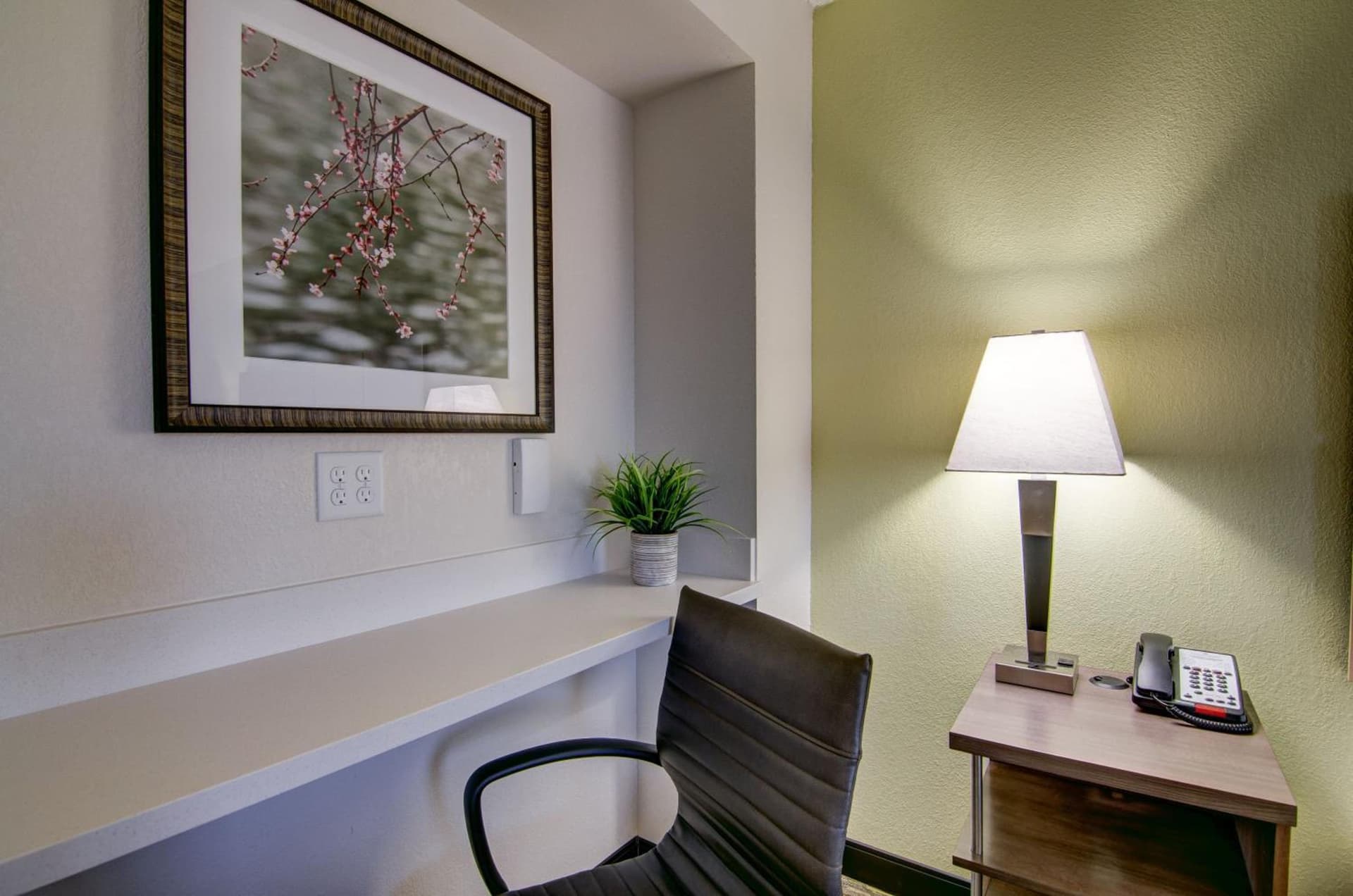 Candlewood Suites Richmond - West Broad by IHG gallery photo in Richmond, VA — image 13