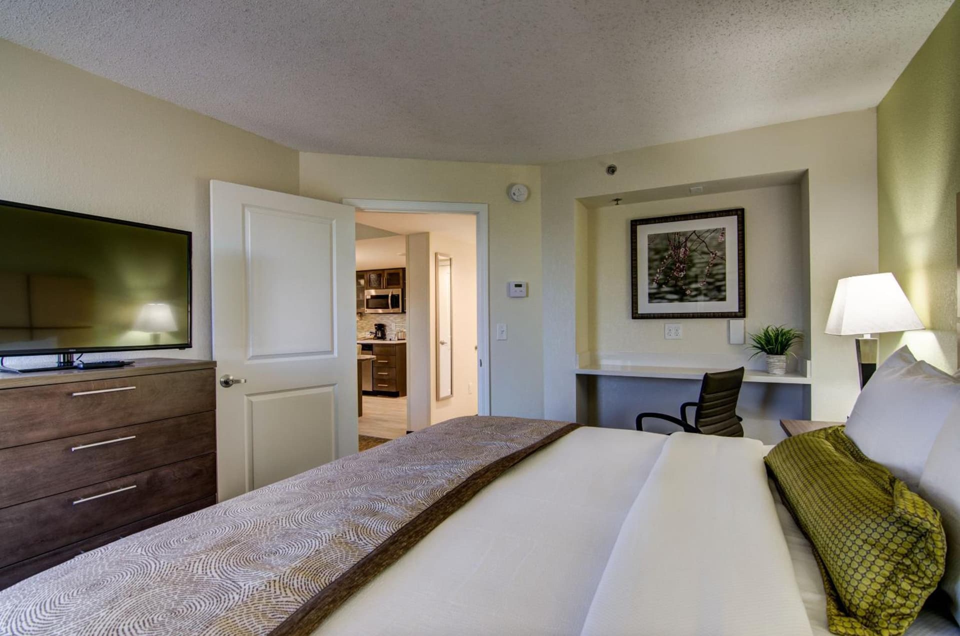 Candlewood Suites Richmond - West Broad by IHG gallery photo in Richmond, VA — image 7