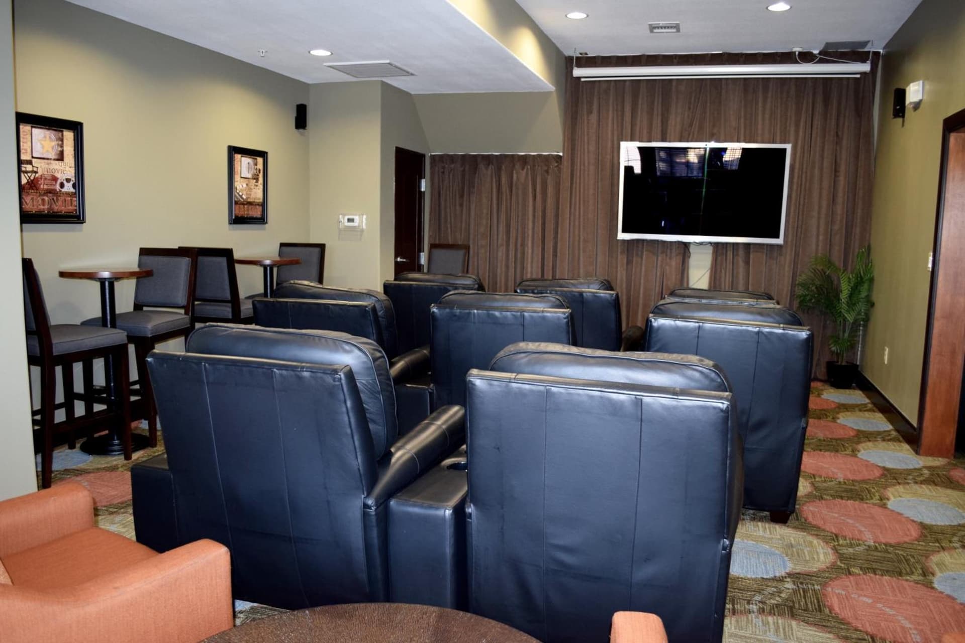 Staybridge Suites Houston Stafford - Sugar Land by IHG gallery photo in Stafford, TX — image 70
