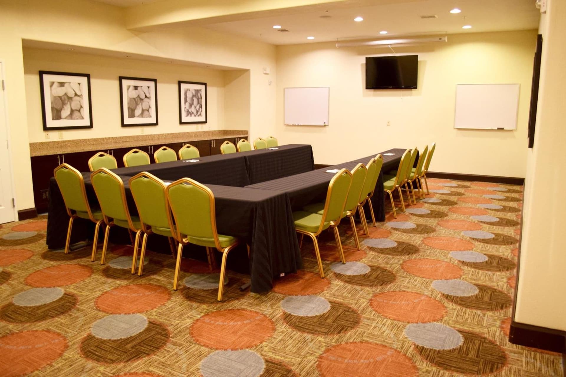 Staybridge Suites Houston Stafford - Sugar Land by IHG gallery photo in Stafford, TX — image 18