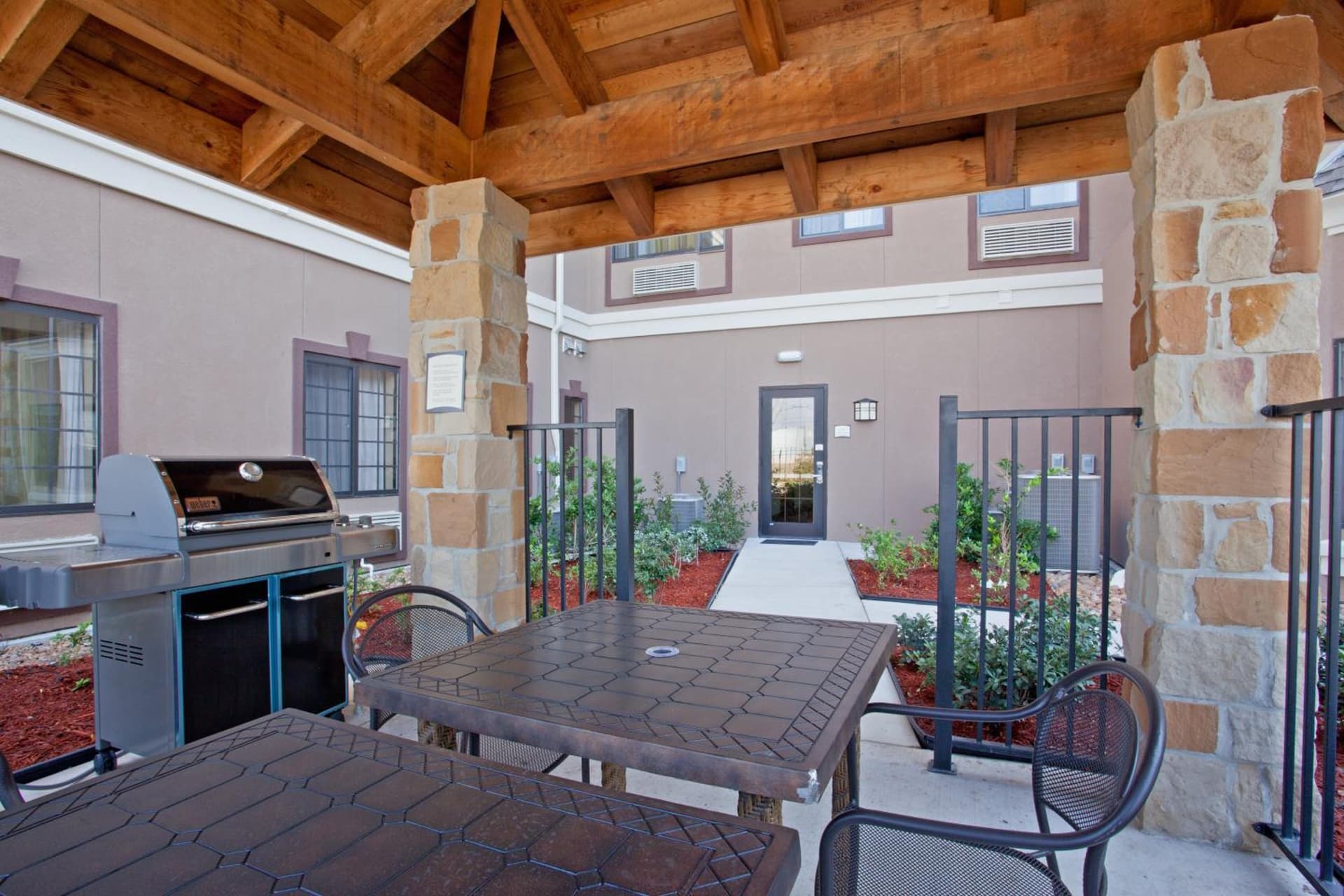 Staybridge Suites Houston Stafford - Sugar Land by IHG gallery photo in Stafford, TX — image 19
