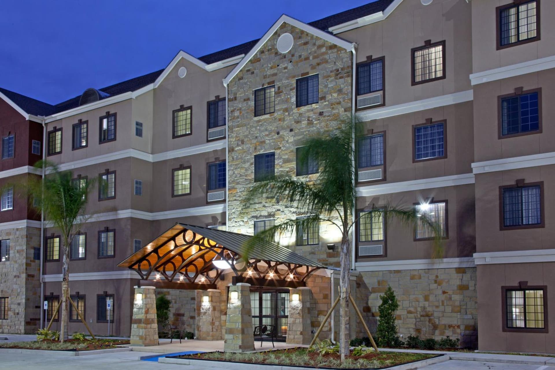 Staybridge Suites Houston Stafford - Sugar Land by IHG gallery photo in Stafford, TX — image 27