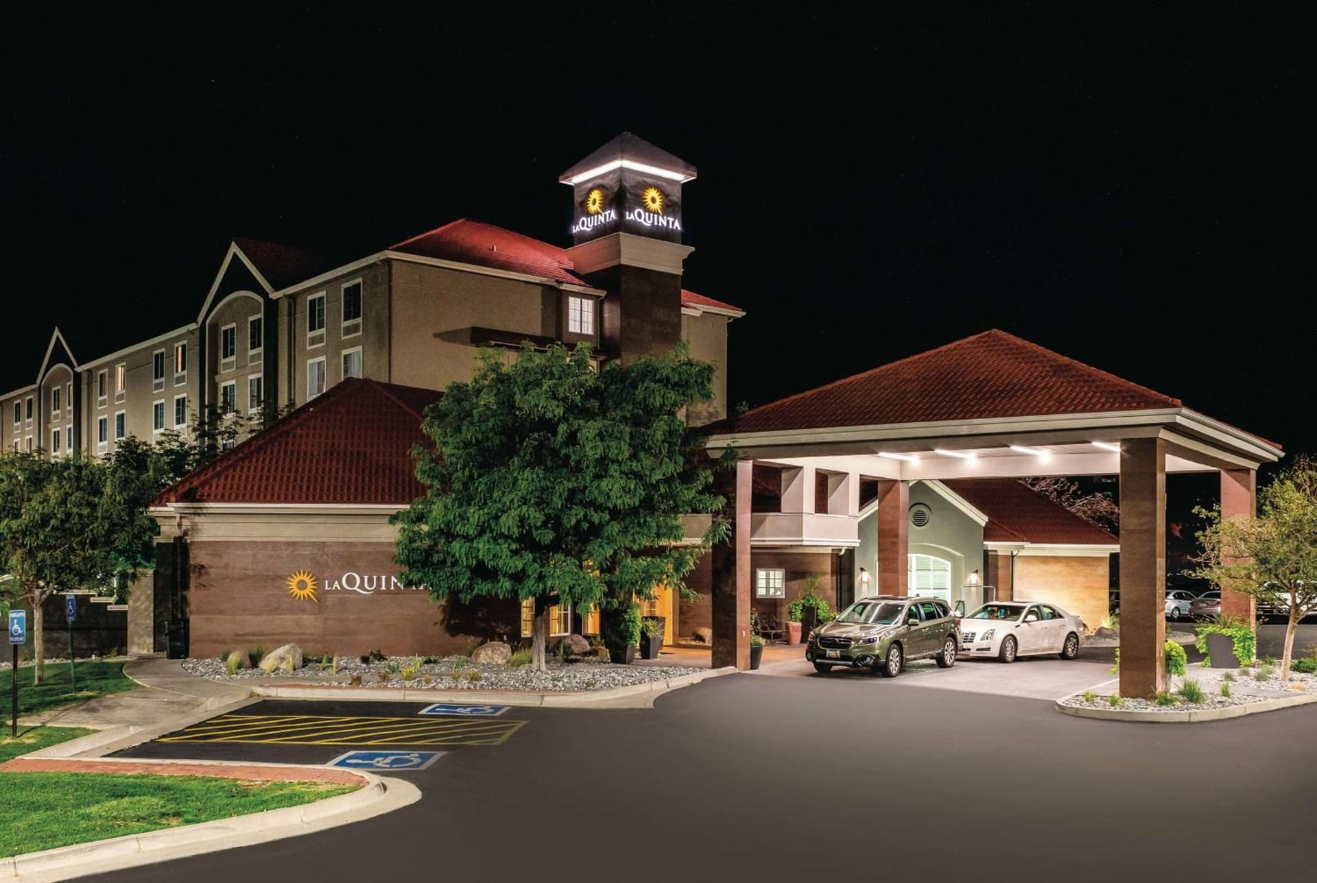 La Quinta by Wyndham Grand Junction Airport property views in Grand Junction, CO — gallery photo 3