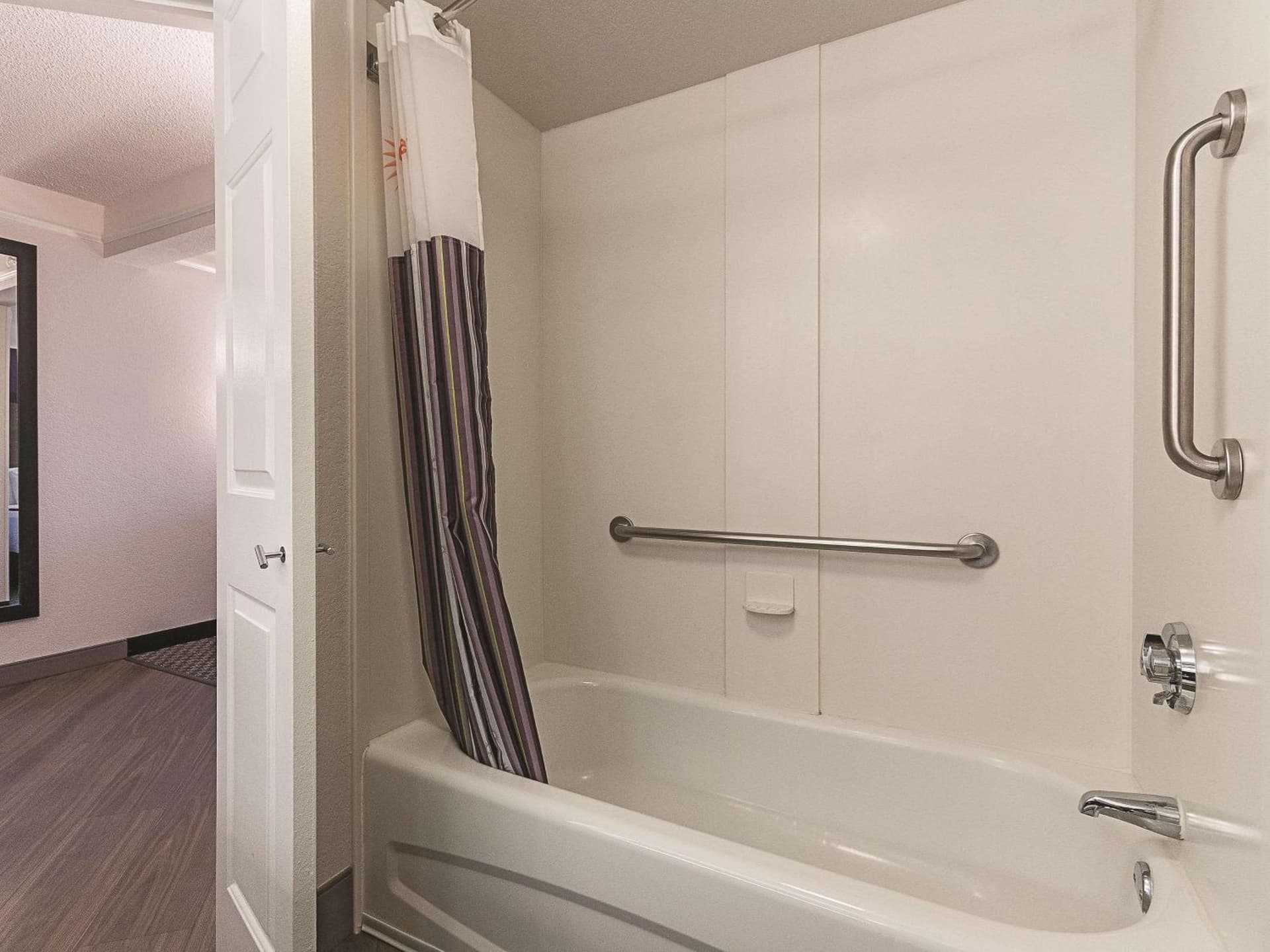 La Quinta by Wyndham Grand Junction Airport gallery photo in Grand Junction, CO — image 45