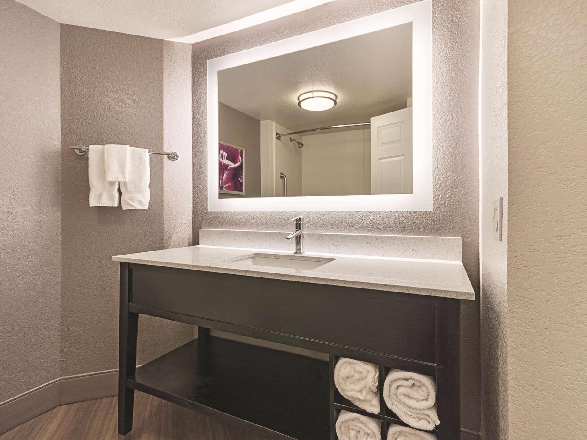 La Quinta by Wyndham Grand Junction Airport gallery photo in Grand Junction, CO — image 12