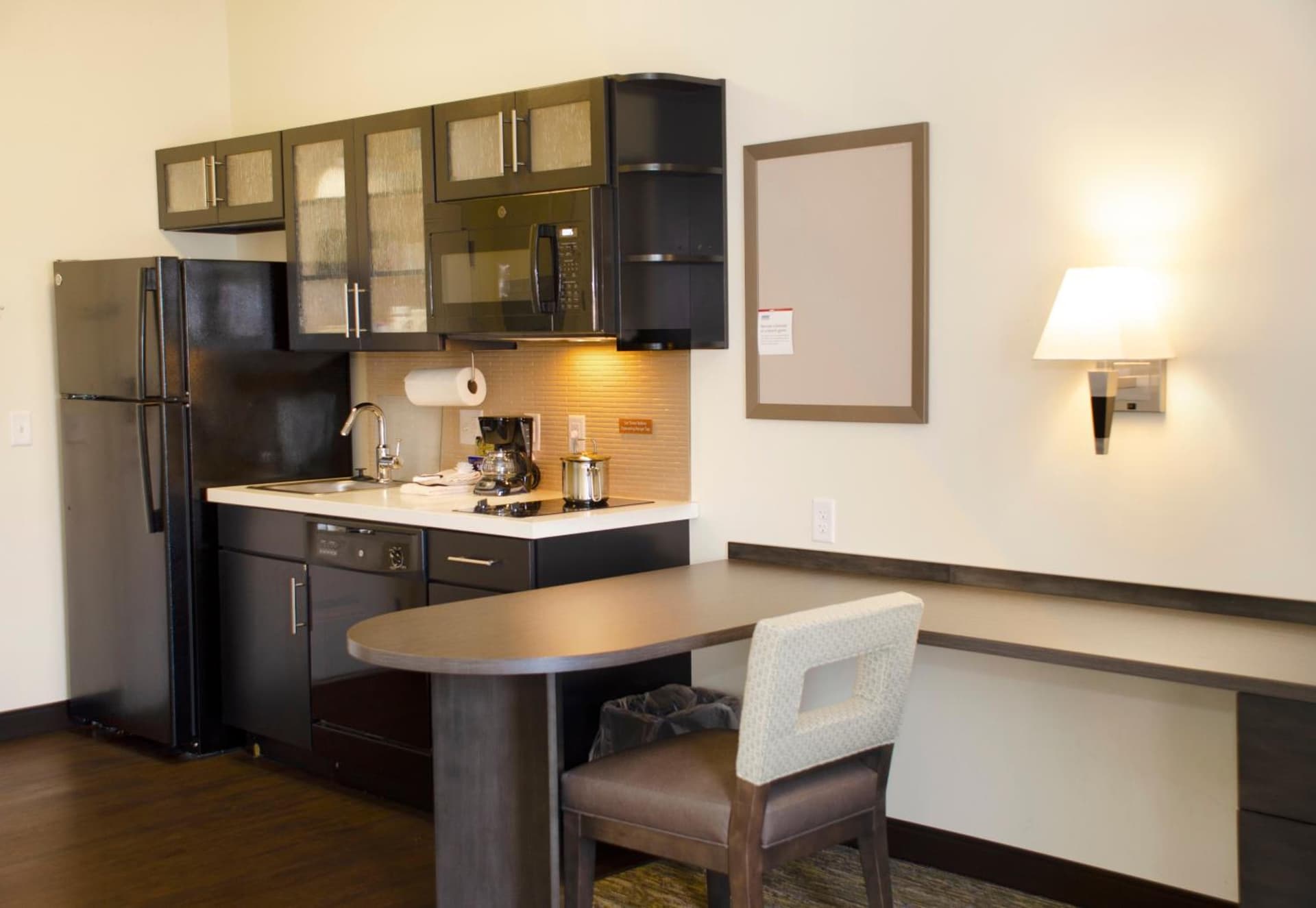 Candlewood Suites - Lancaster West by IHG interior in Lancaster, PA — gallery photo 2