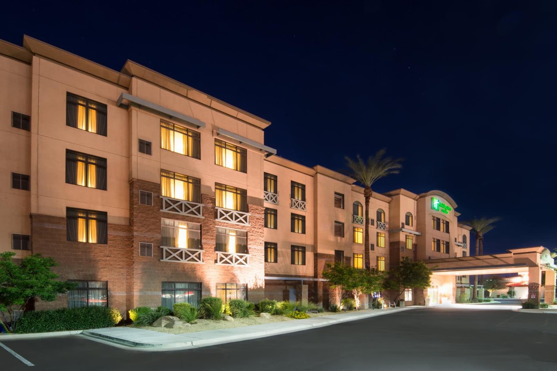 Holiday Inn & Suites Goodyear - West Phoenix Area by IHG gallery photo in Goodyear, AZ — image 24