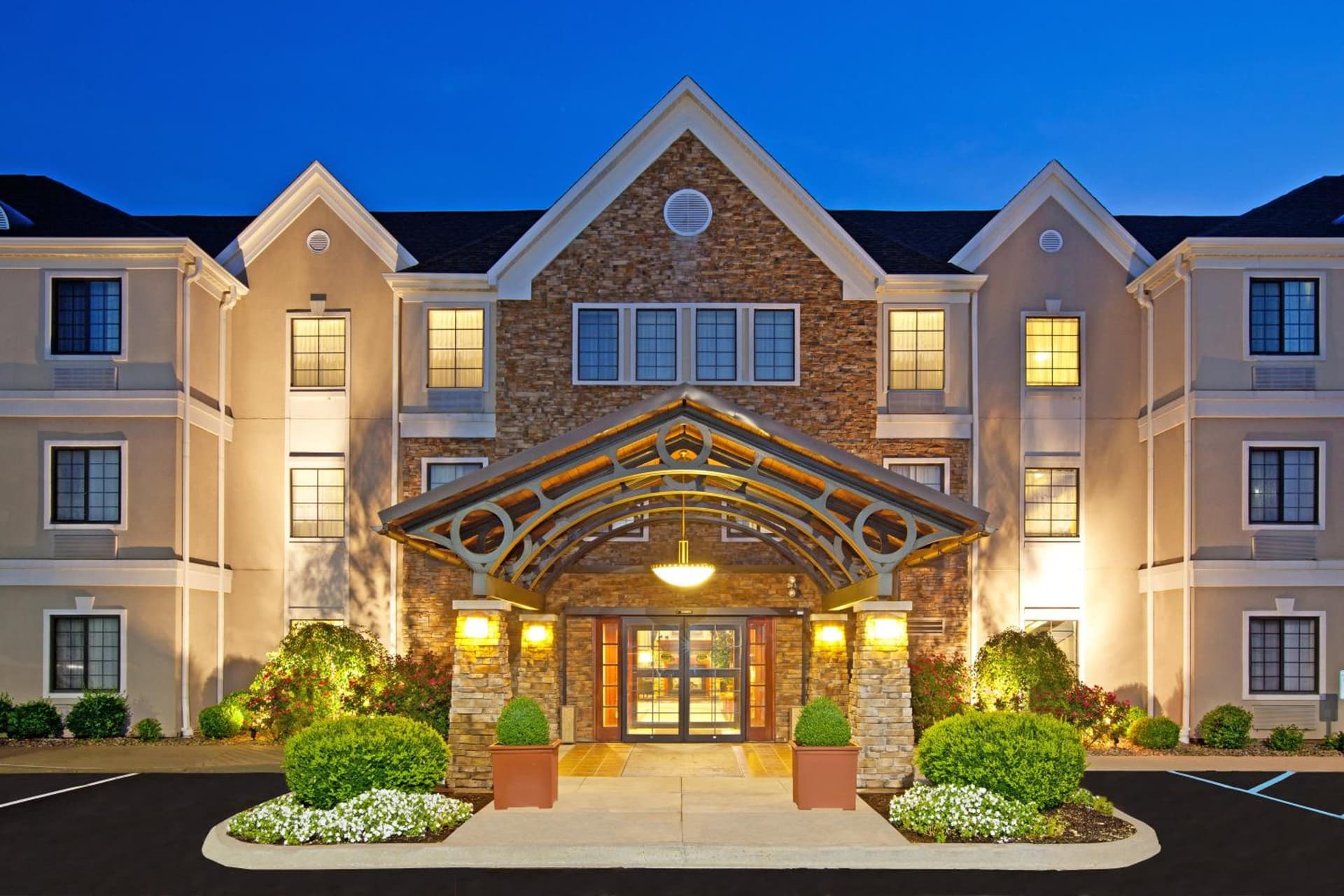 Staybridge Suites Louisville - East by IHG interior in Louisville, KY — gallery photo 2