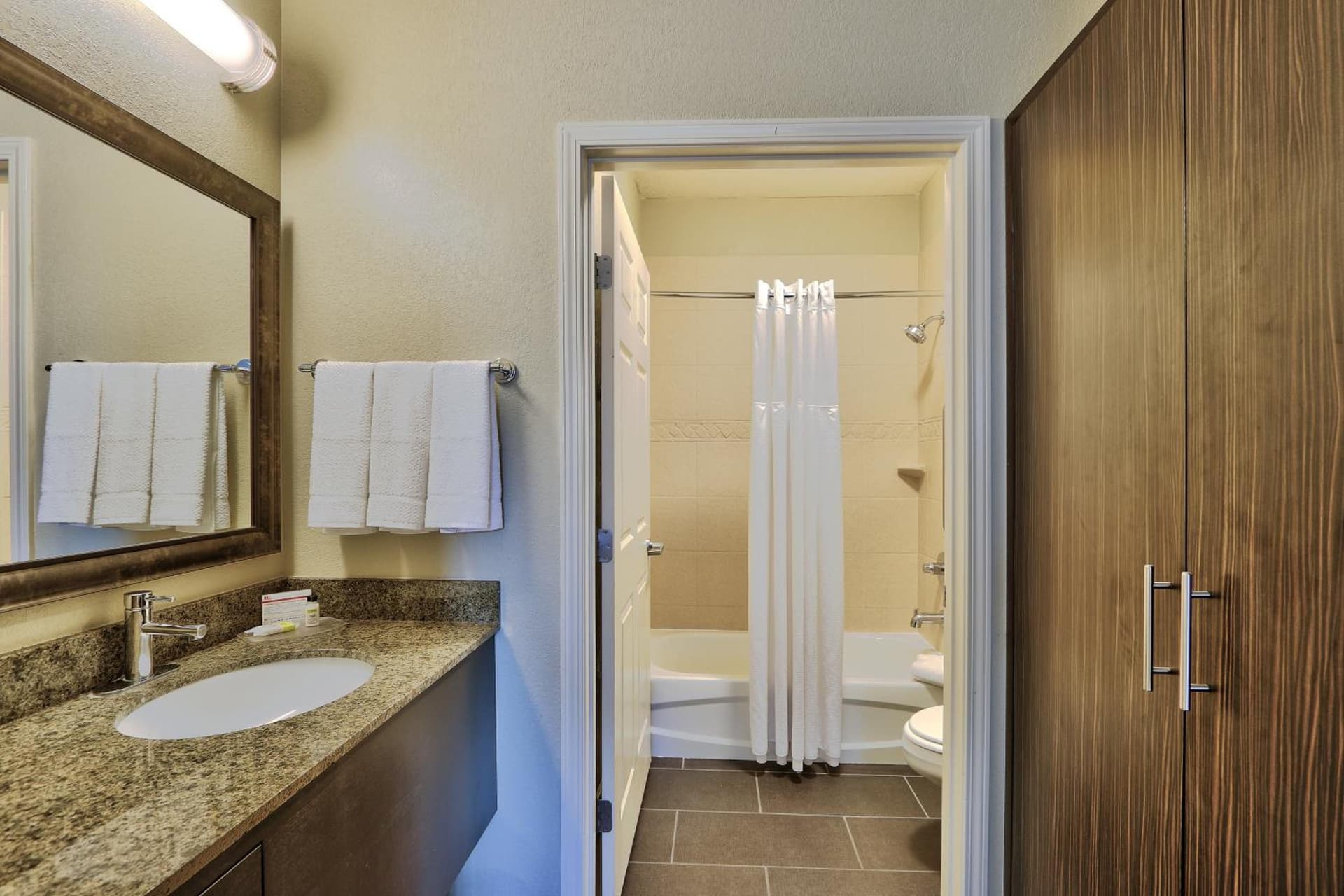 Staybridge Suites Albuquerque North by IHG gallery photo in Albuquerque, NM — image 56