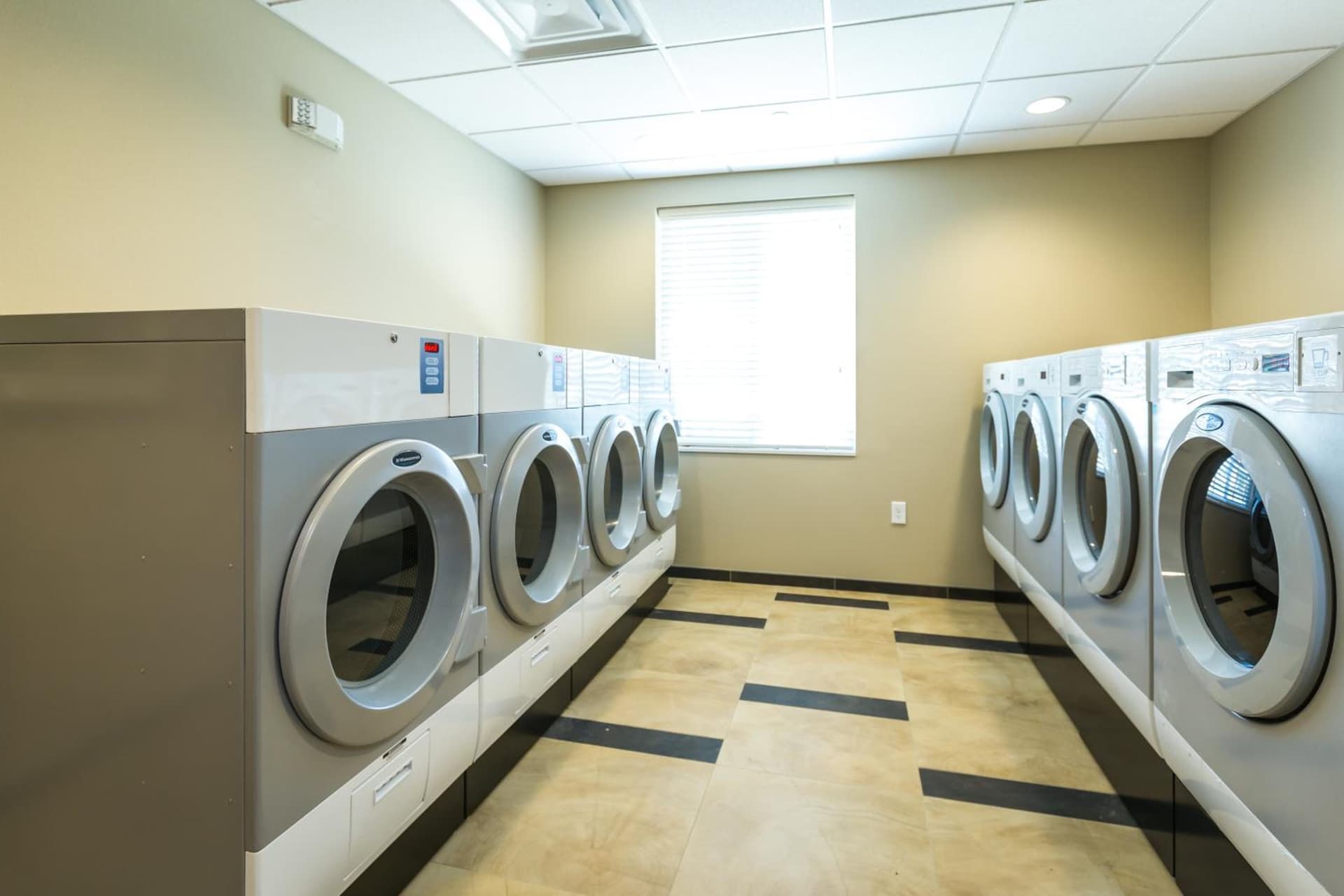 Candlewood Suites - Buda - Austin SW by IHG interior in Buda, TX — gallery photo 2