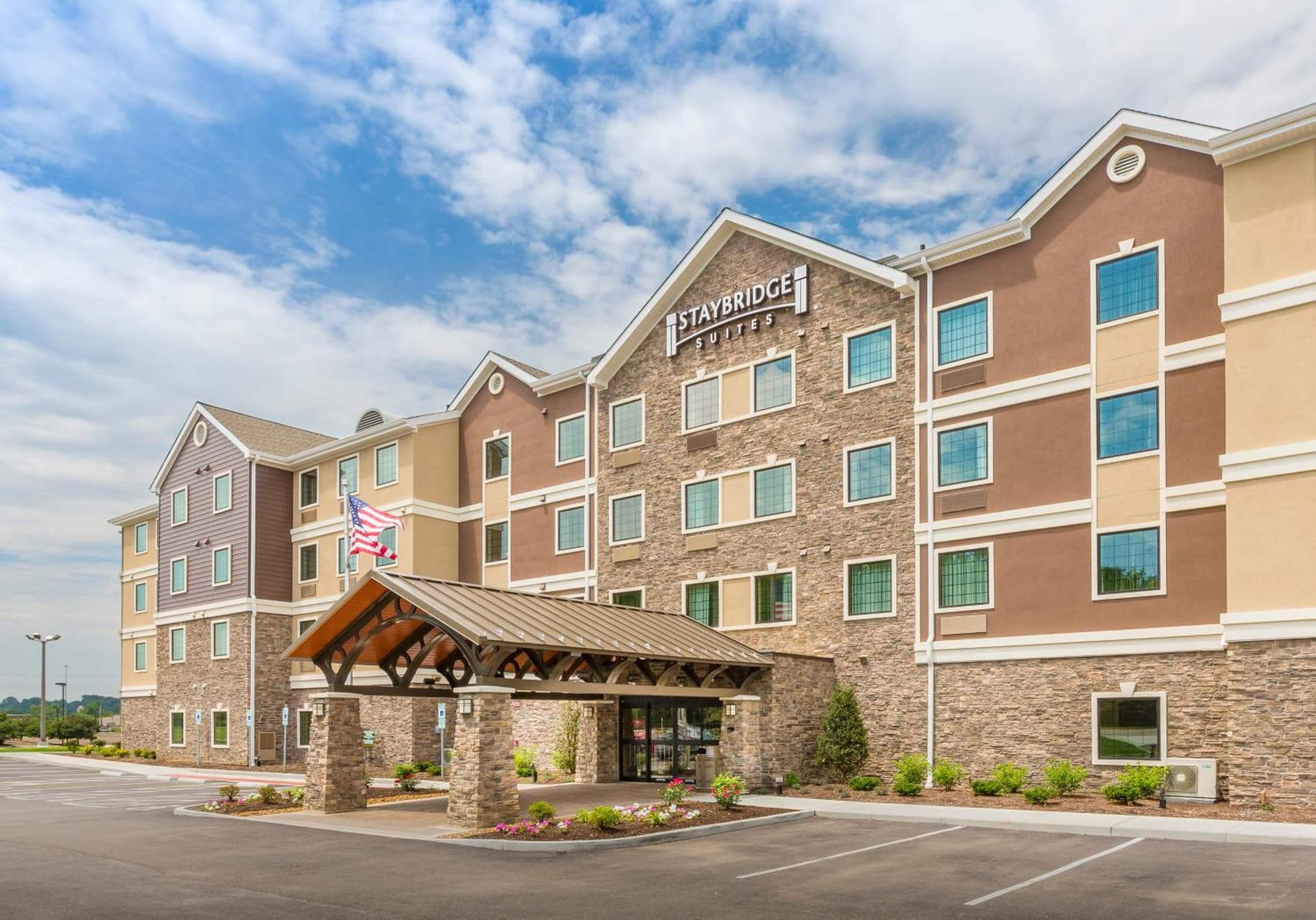 Staybridge Suites Canton by IHG gallery photo in North Canton, OH — image 10