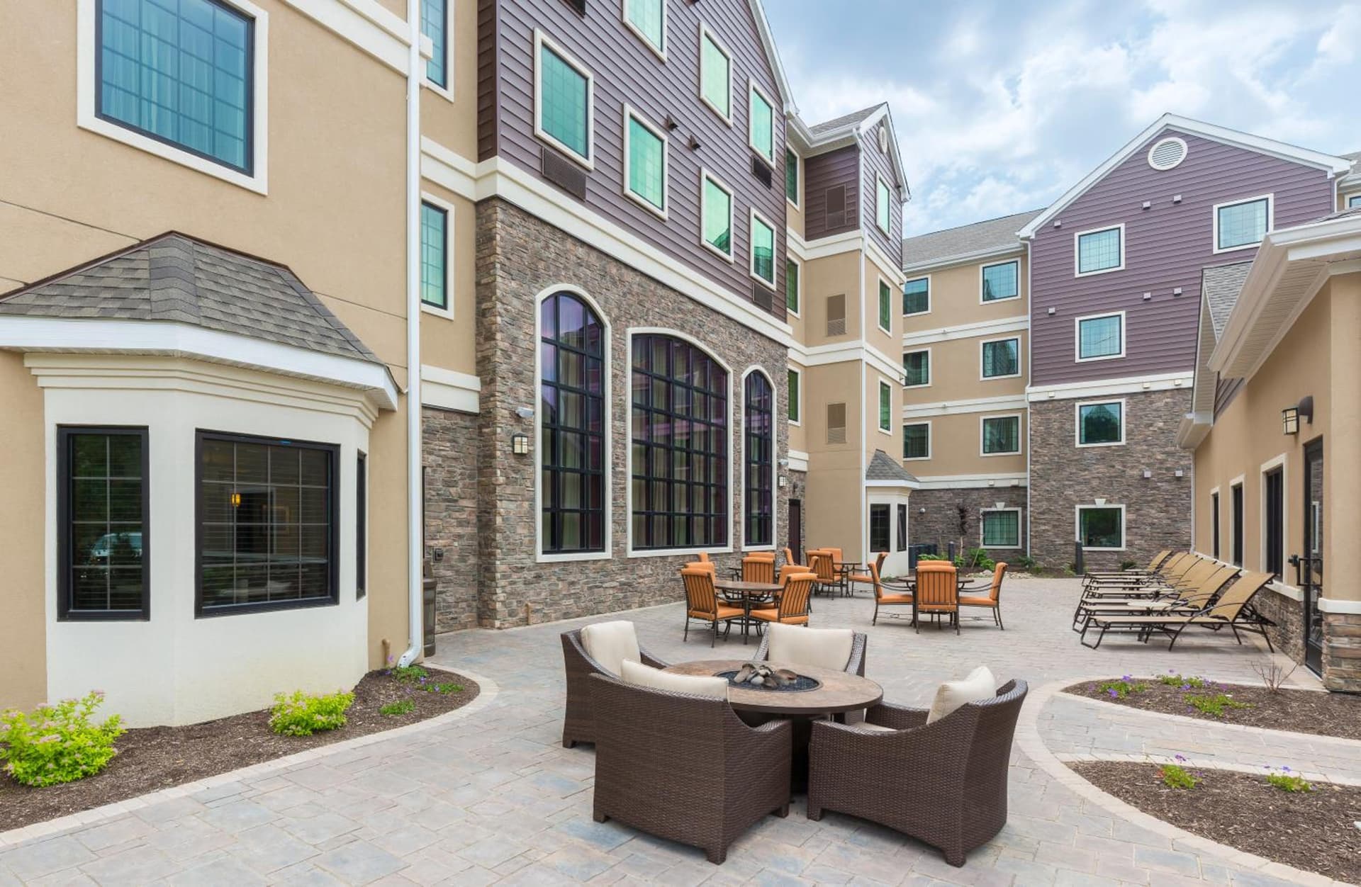 Staybridge Suites Canton by IHG gallery photo in North Canton, OH — image 25