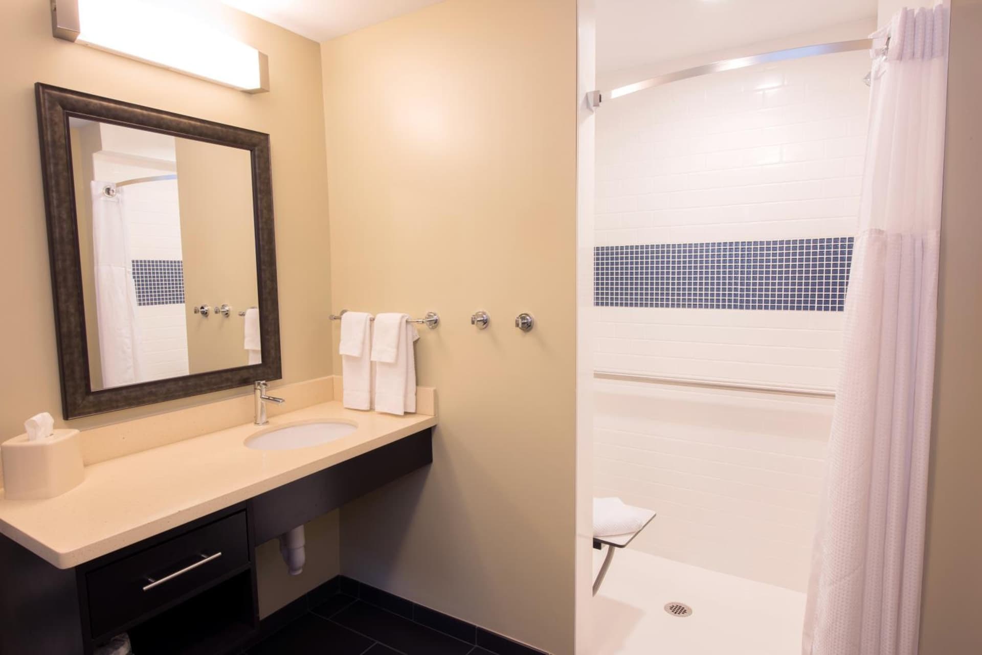 Staybridge Suites Albany Wolf Rd-Colonie Center by IHG gallery photo in Albany, NY — image 40