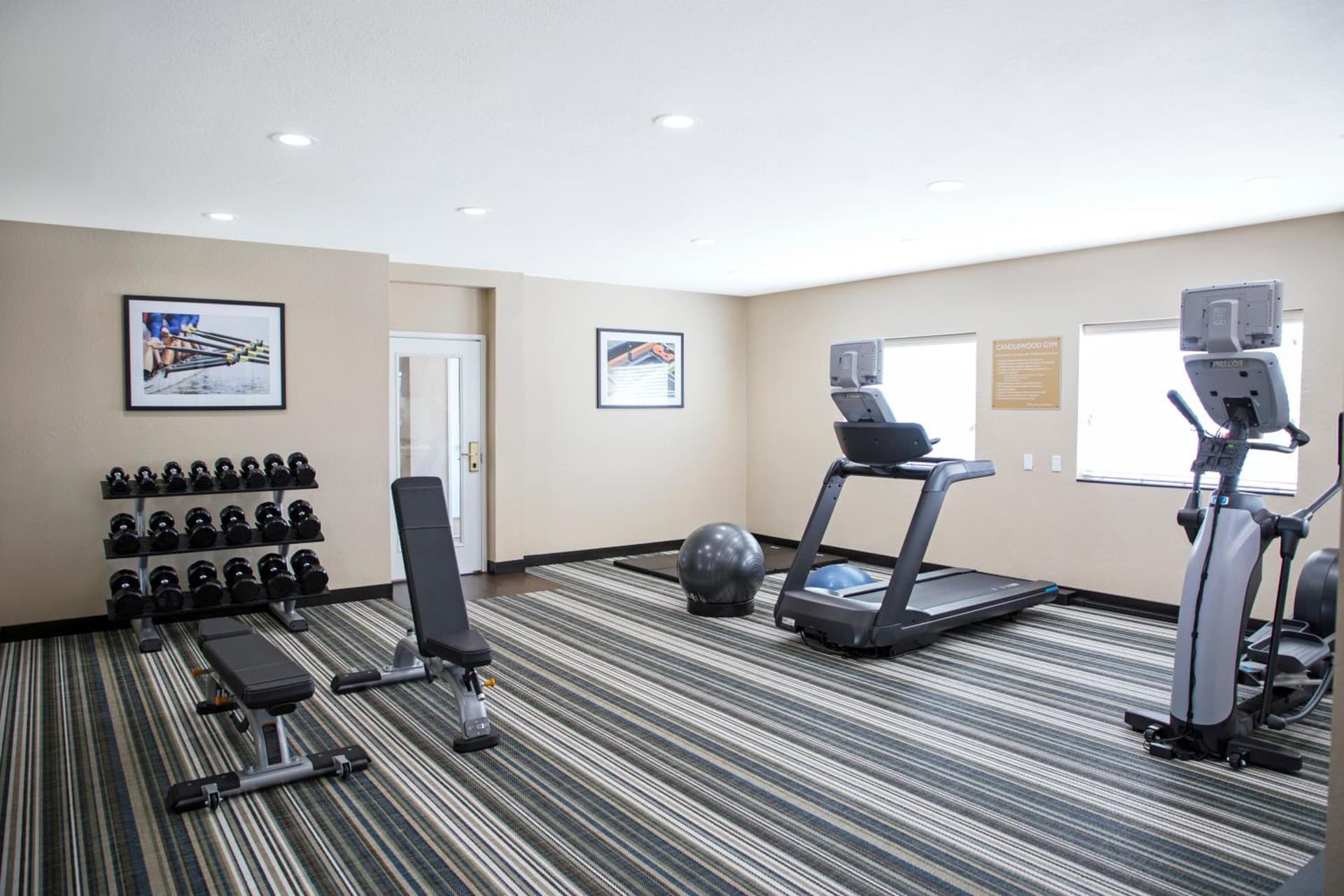 Candlewood Suites - Grand Prairie - Arlington by IHG gallery photo in Grand Prairie, TX — image 15