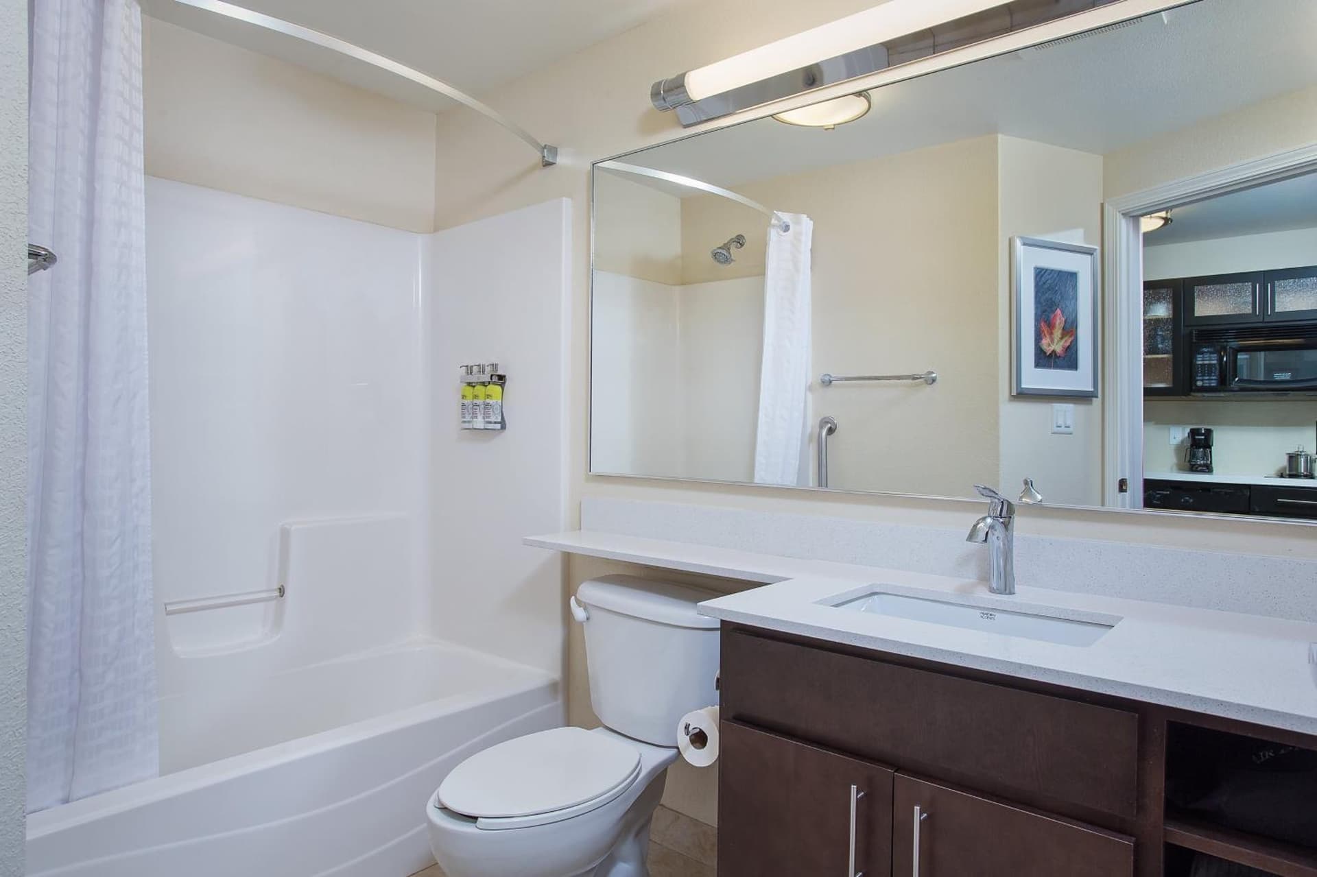 Candlewood Suites Bowling Green by IHG gallery photo in Bowling Green, KY — image 14