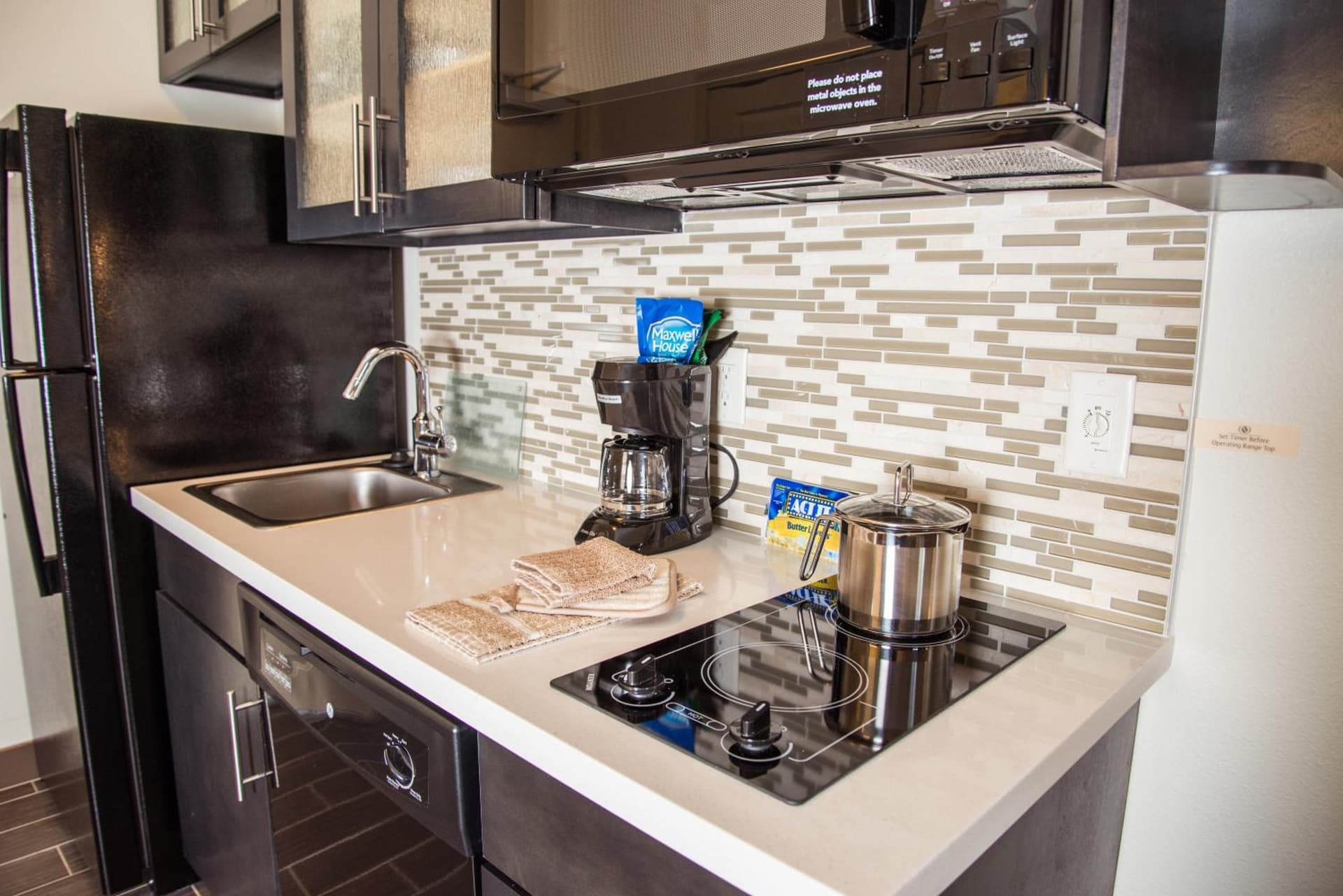 Candlewood Suites Denver North - Thornton by IHG gallery photo in Thornton, CO — image 13
