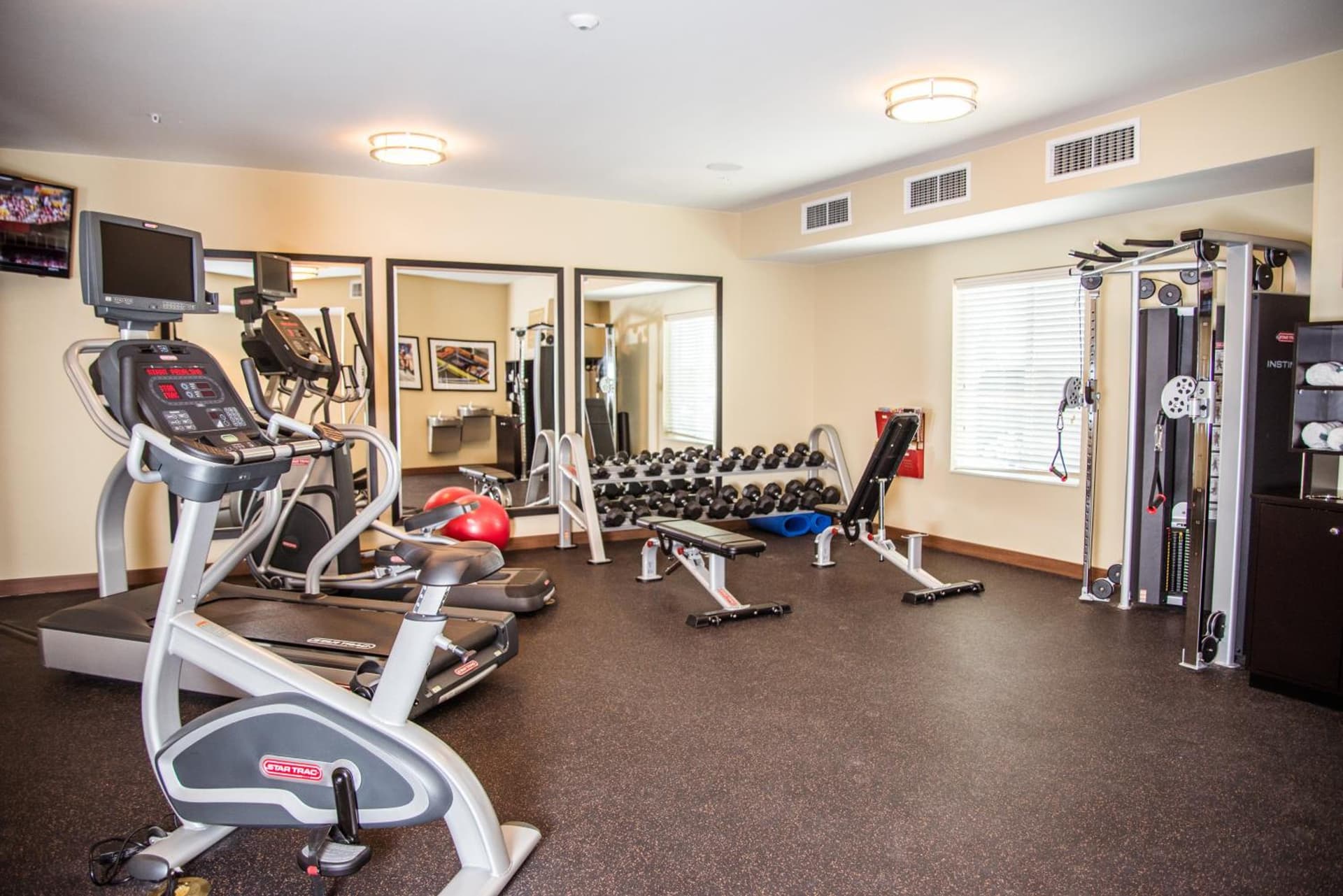 Candlewood Suites Denver North - Thornton by IHG gallery photo in Thornton, CO — image 23