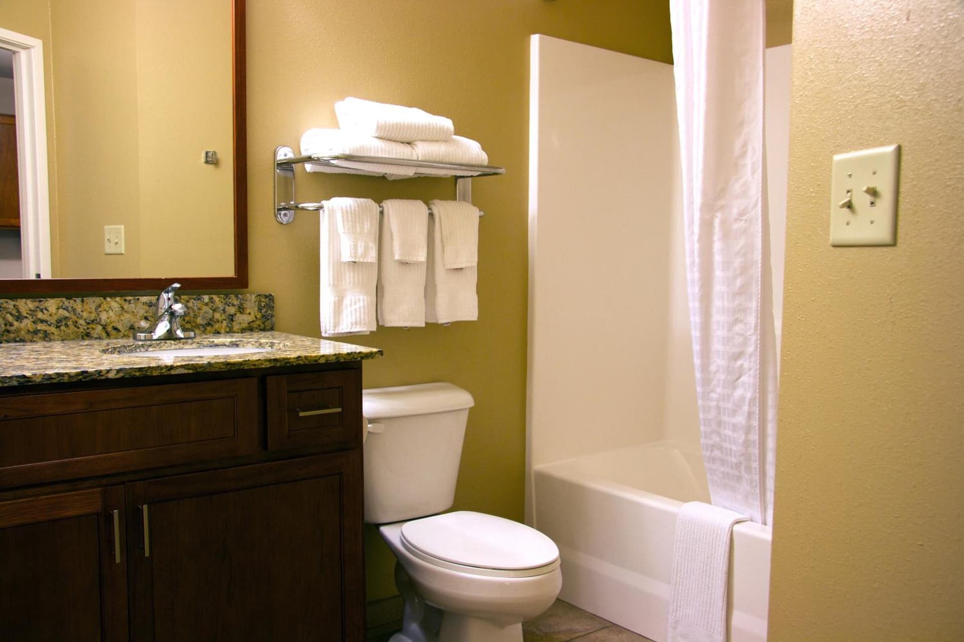 Candlewood Suites Champaign-Urbana University Area by IHG gallery photo in Champaign, IL — image 9