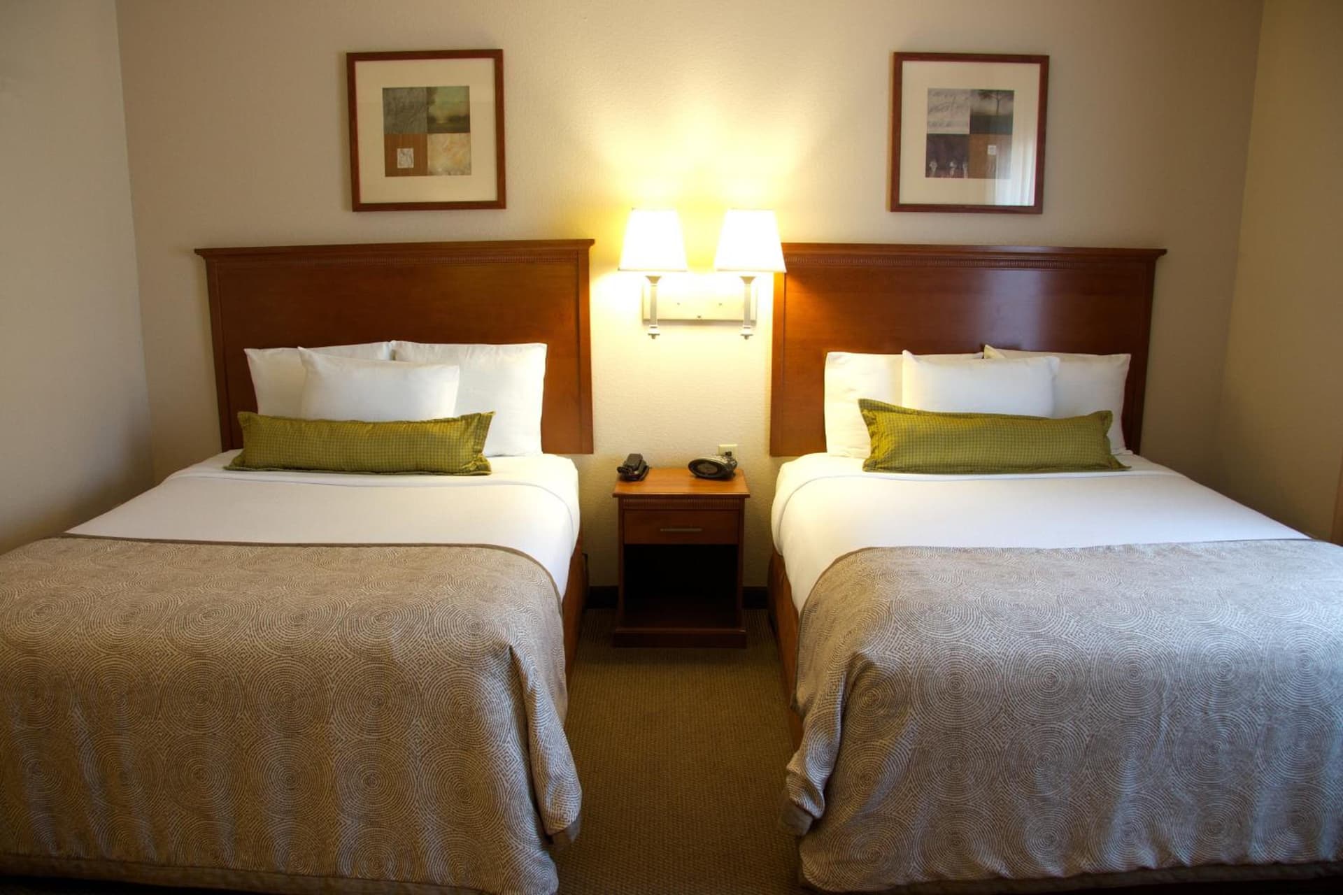 Candlewood Suites Champaign-Urbana University Area by IHG property views in Champaign, IL — gallery photo 3