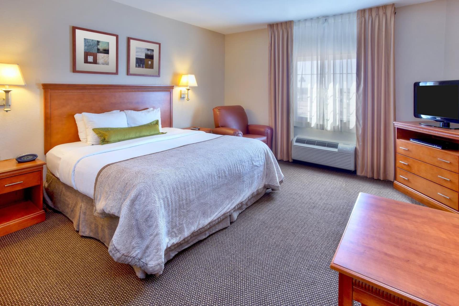 Candlewood Suites Fort Stockton by IHG interior in Fort Stockton, TX — gallery photo 2
