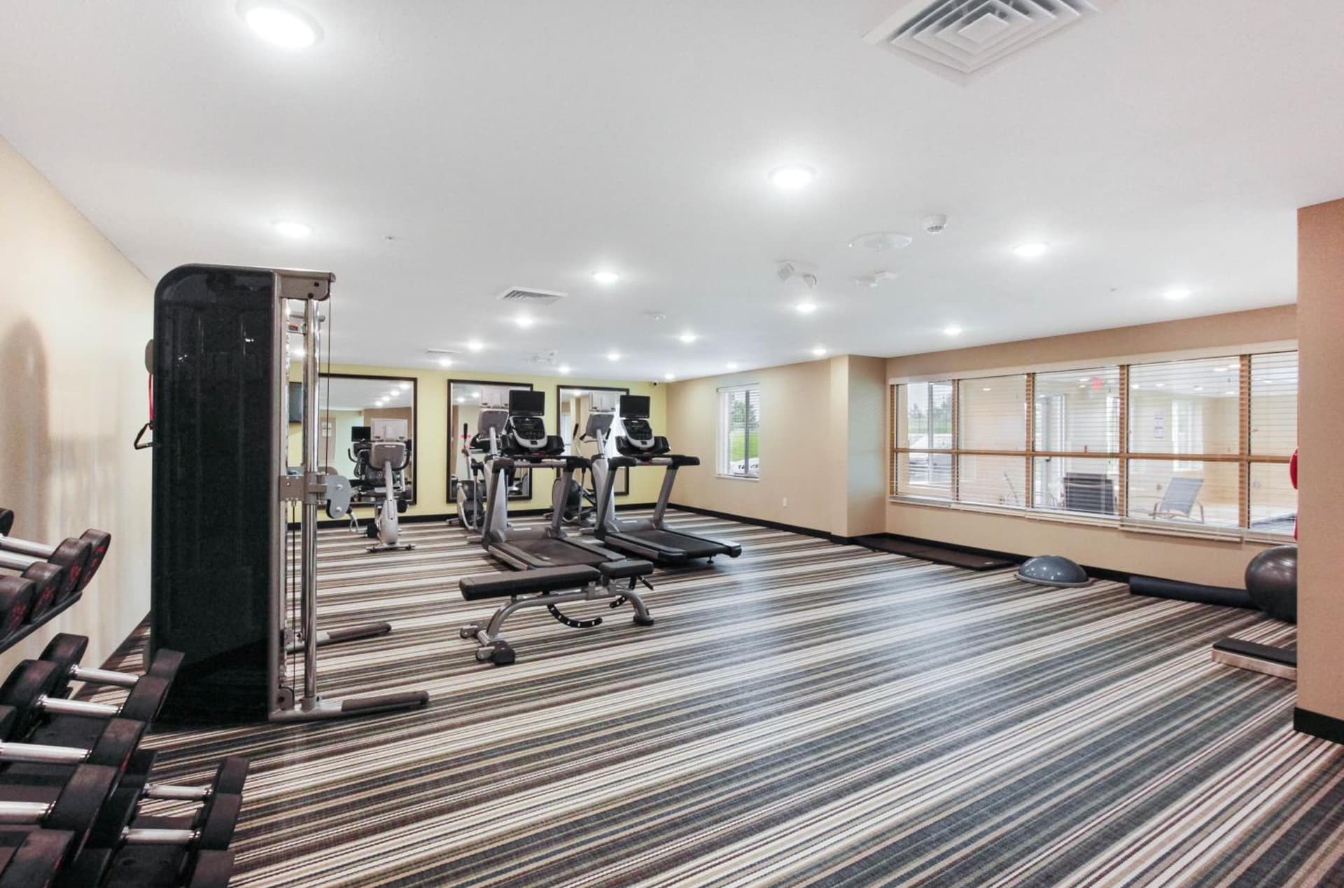 Candlewood Suites - Brighton by IHG gallery photo in Brighton, MI — image 10