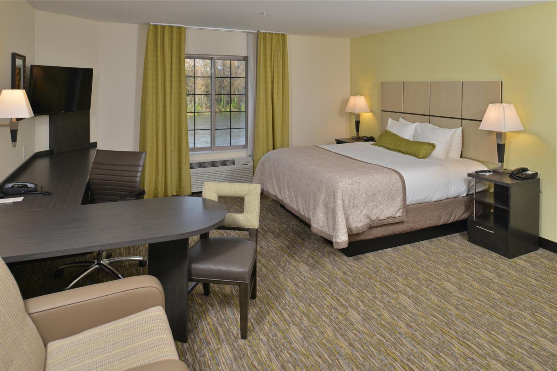 Candlewood Suites Eugene Springfield by IHG gallery photo in Eugene, OR — image 23
