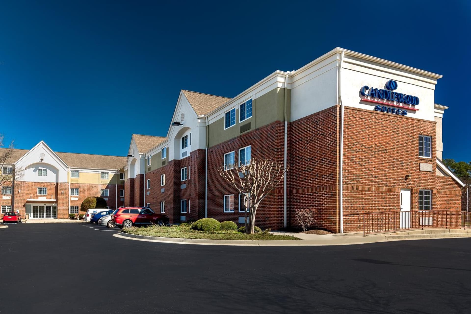 Candlewood Suites Glen Allen-Short Pump featured exterior or lobby in Glen Allen, VA — similar hotel
