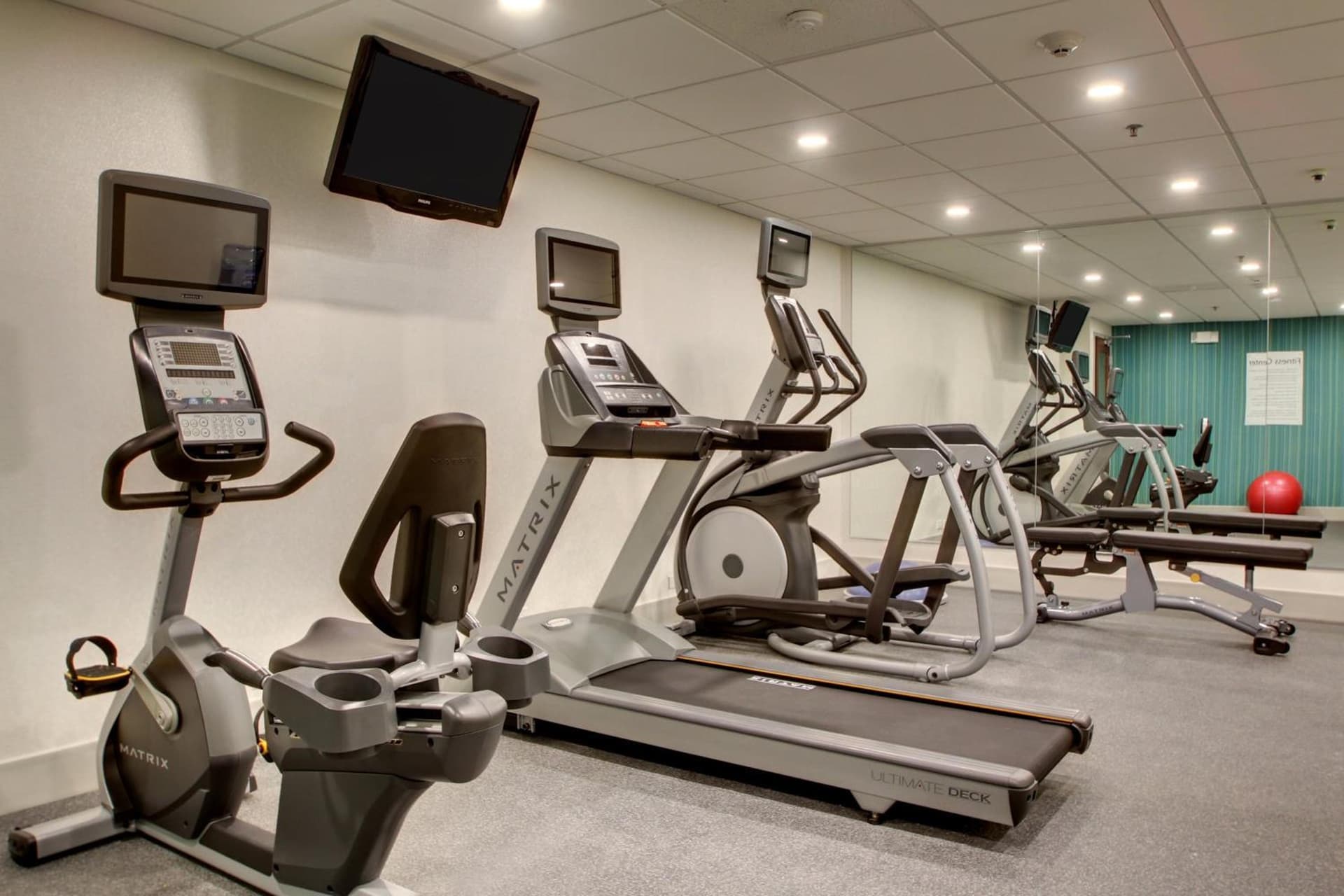 Holiday Inn Express & Suites Aurora - Naperville by IHG gallery photo in Aurora, IL — image 49