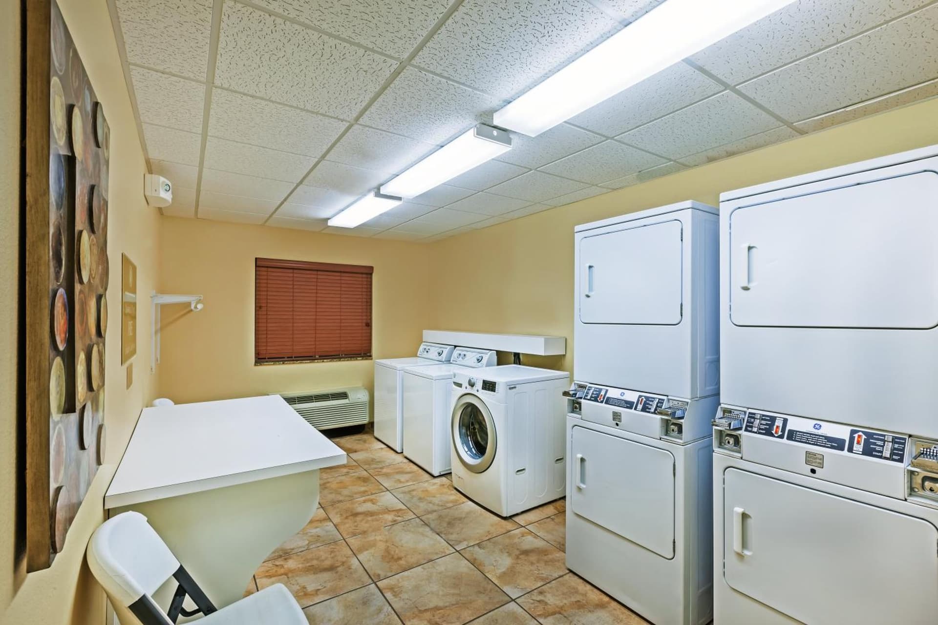 Candlewood Suites El Paso by IHG gallery photo in Sunrise Acres, TX — image 10