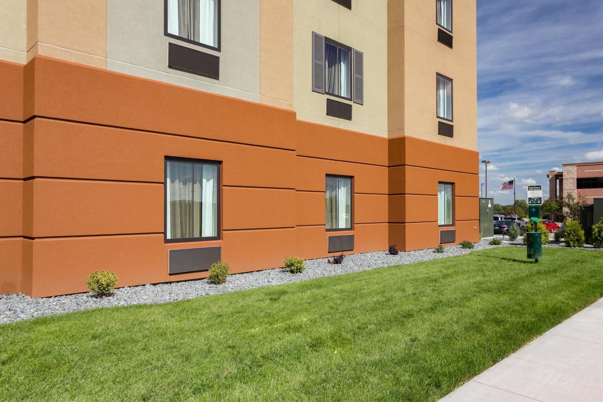 Candlewood Suites Eau Claire I-94 by IHG property views in Eau Claire, WI — gallery photo 3
