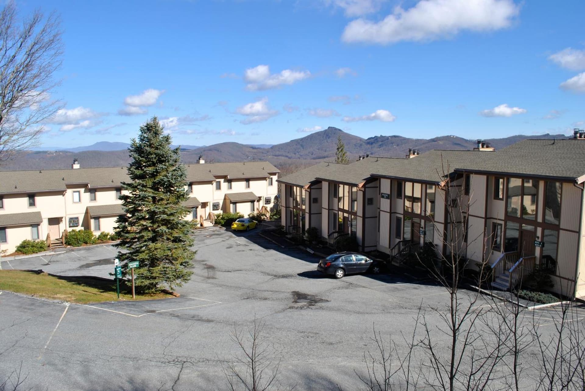 The Highlands at Sugar featured exterior or lobby in Banner Elk, NC — similar hotel