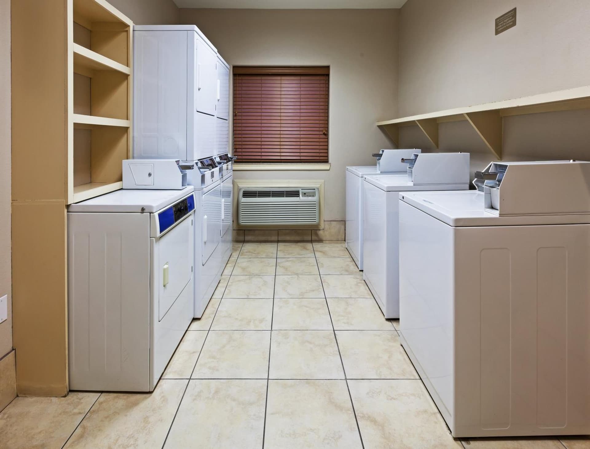 Candlewood Suites - Texas City by IHG gallery photo in Texas City, TX — image 29