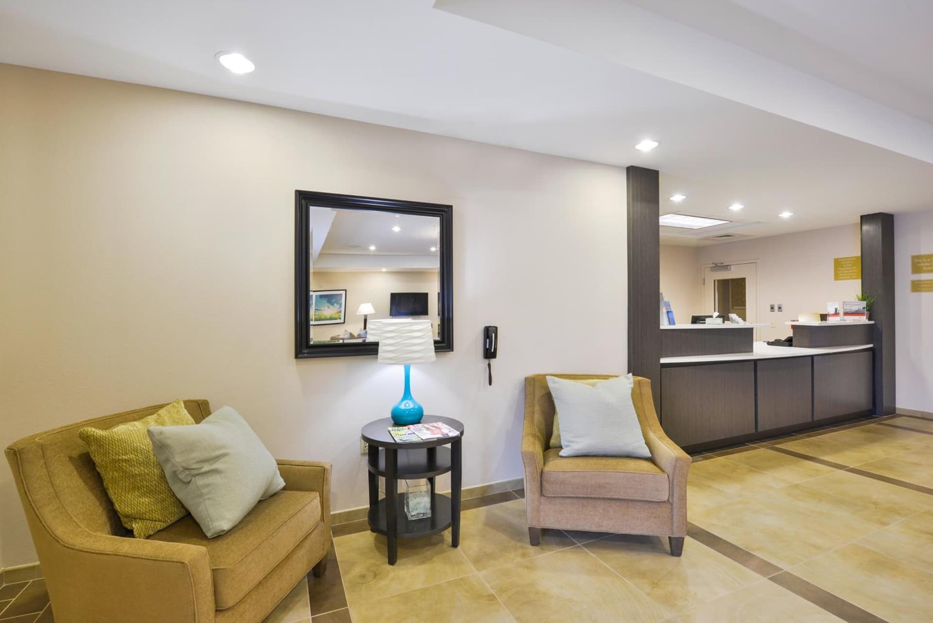 Candlewood Suites Harrisburg-Hershey by IHG property views in Harrisburg, PA — gallery photo 3