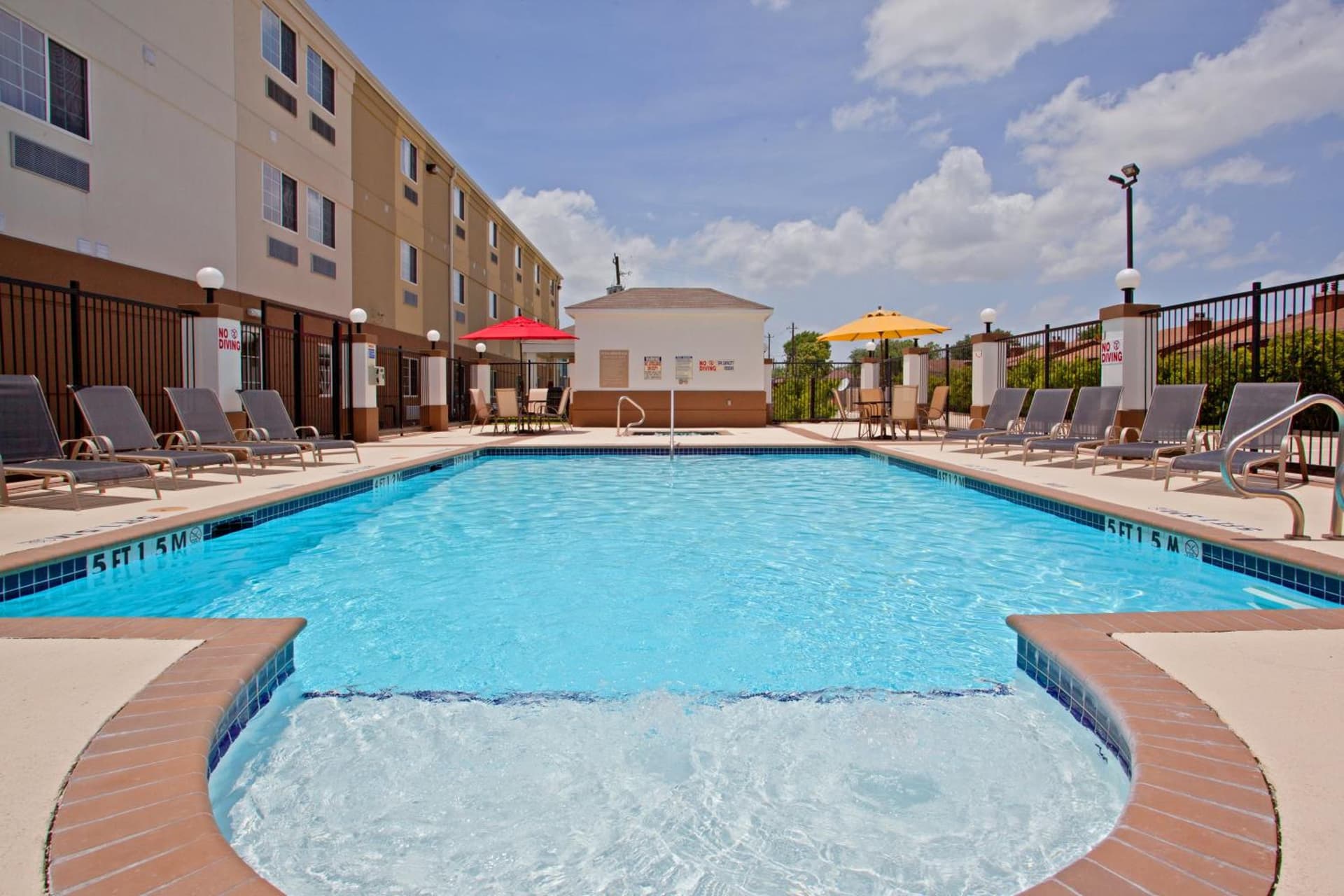 Candlewood Suites Houston Westchase - Westheimer by IHG property views in Houston, TX — gallery photo 3