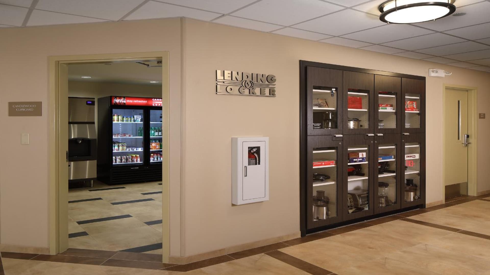 Candlewood Suites - Newark South - University Area by IHG interior in Newark, DE — gallery photo 2