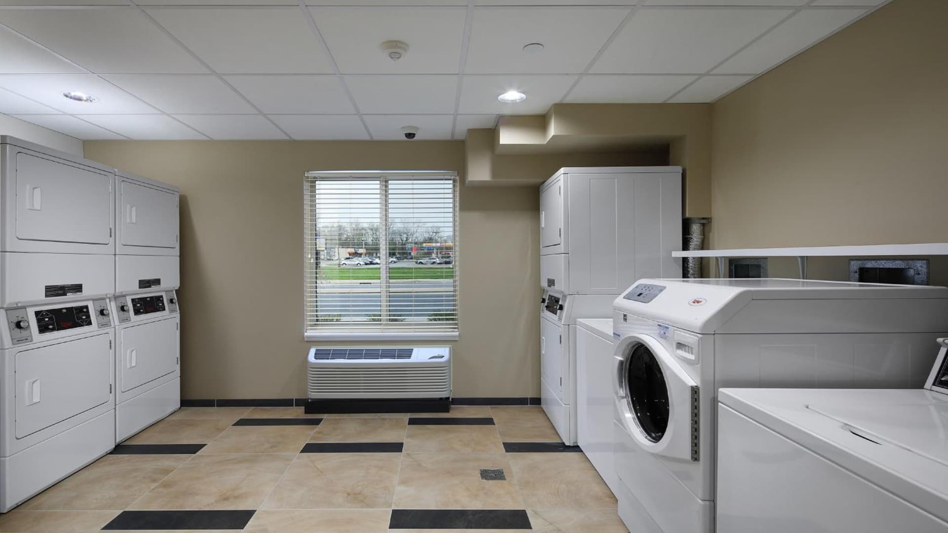 Candlewood Suites - Newark South - University Area by IHG gallery photo in Newark, DE — image 14