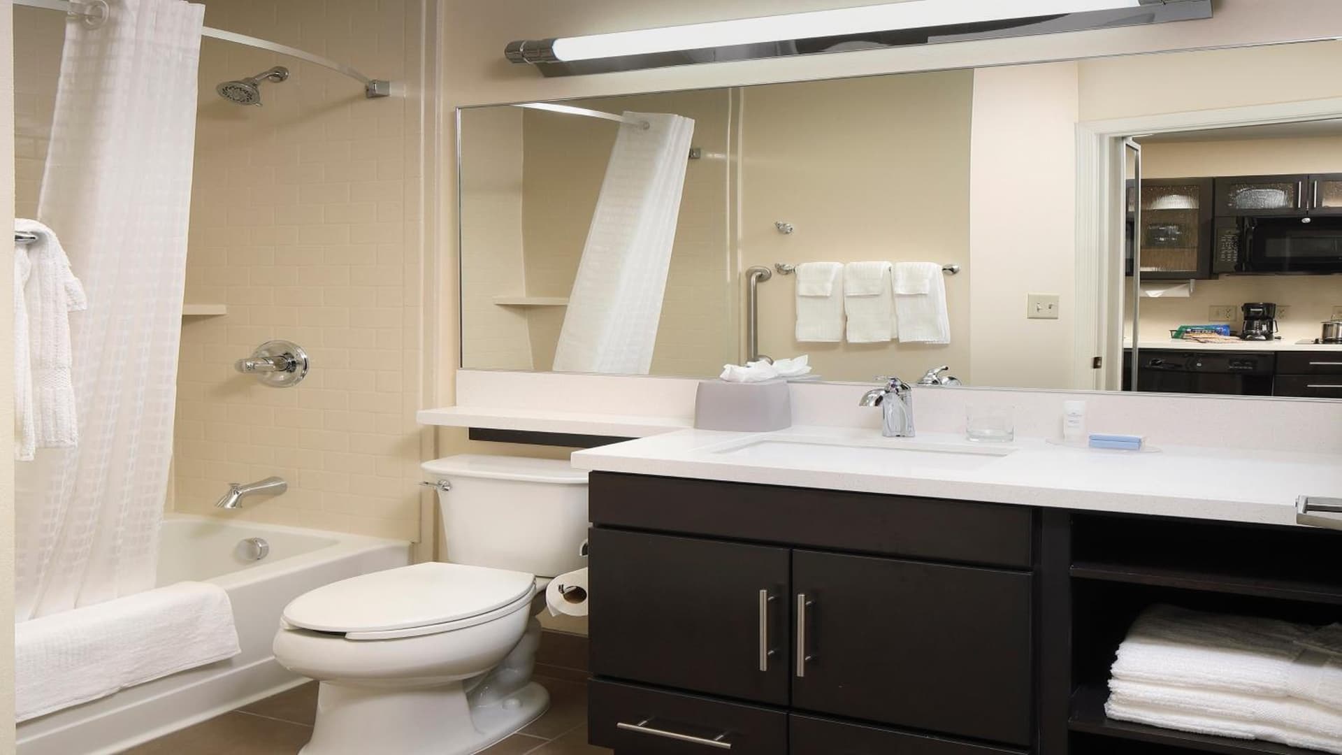 Candlewood Suites - Newark South - University Area by IHG gallery photo in Newark, DE — image 8