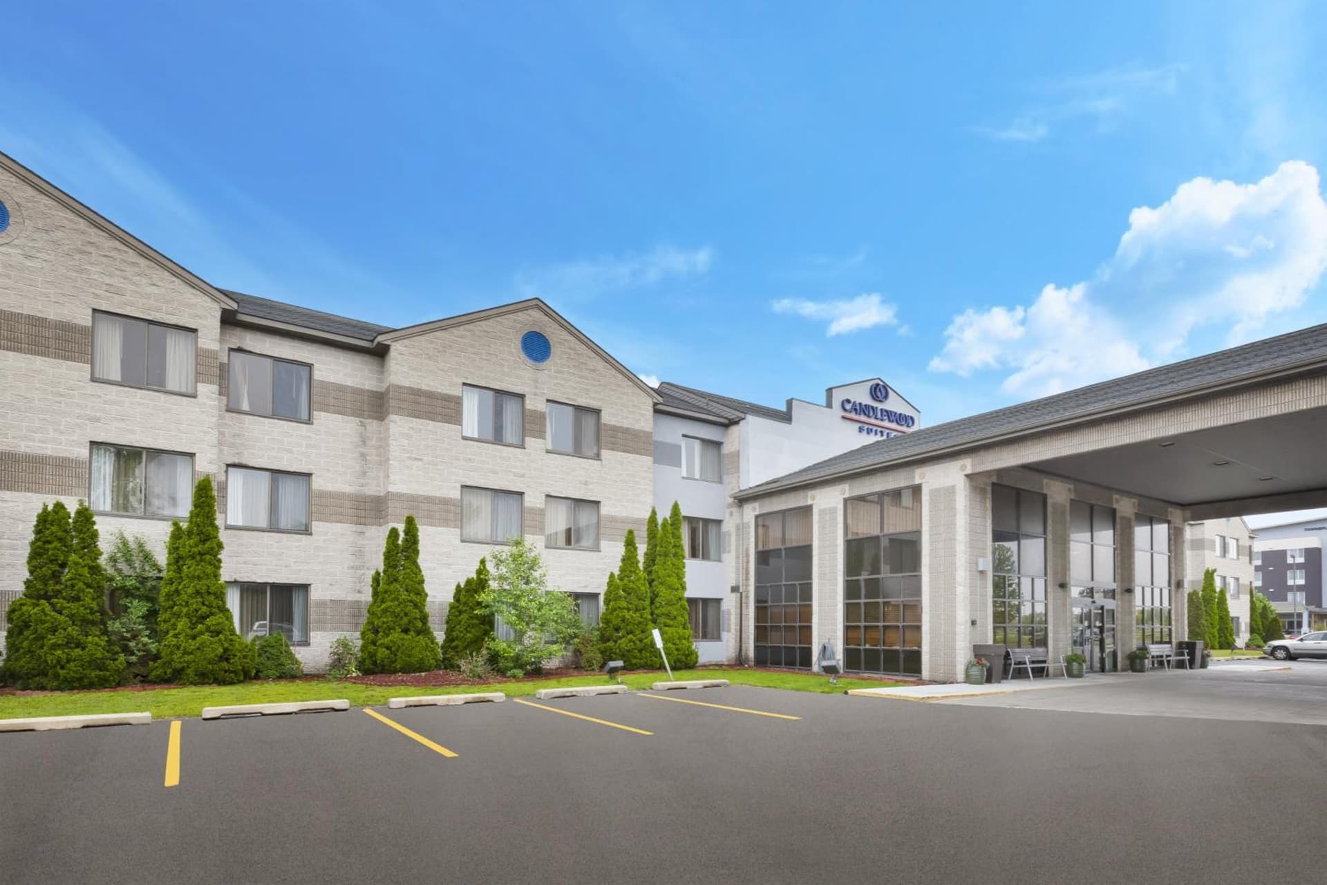 Candlewood Suites Grand Rapids Airport by IHG featured exterior or lobby in Grand Rapids, MI — similar hotel