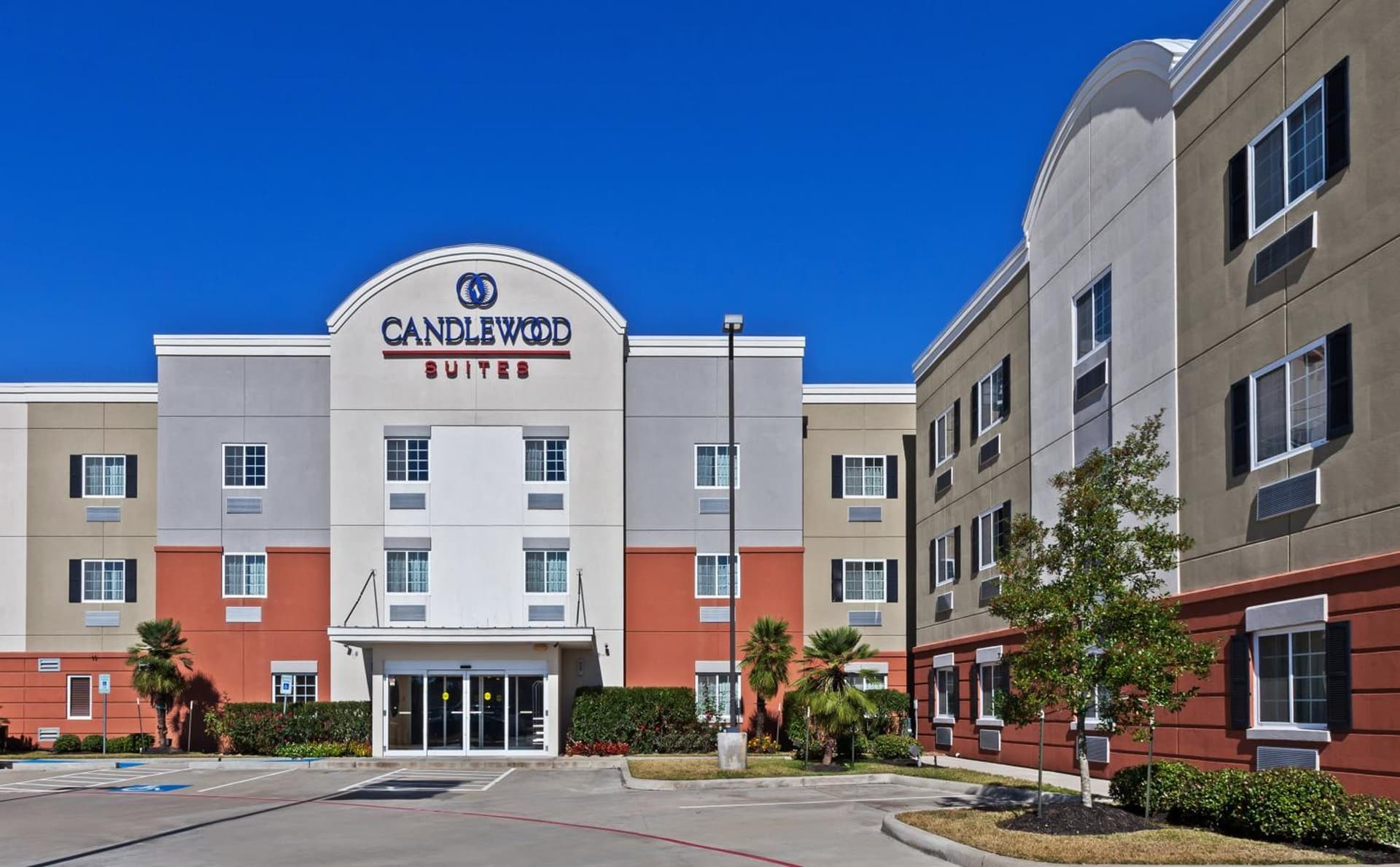 Candlewood Suites Pearland by IHG gallery photo in Pearland, TX — image 15