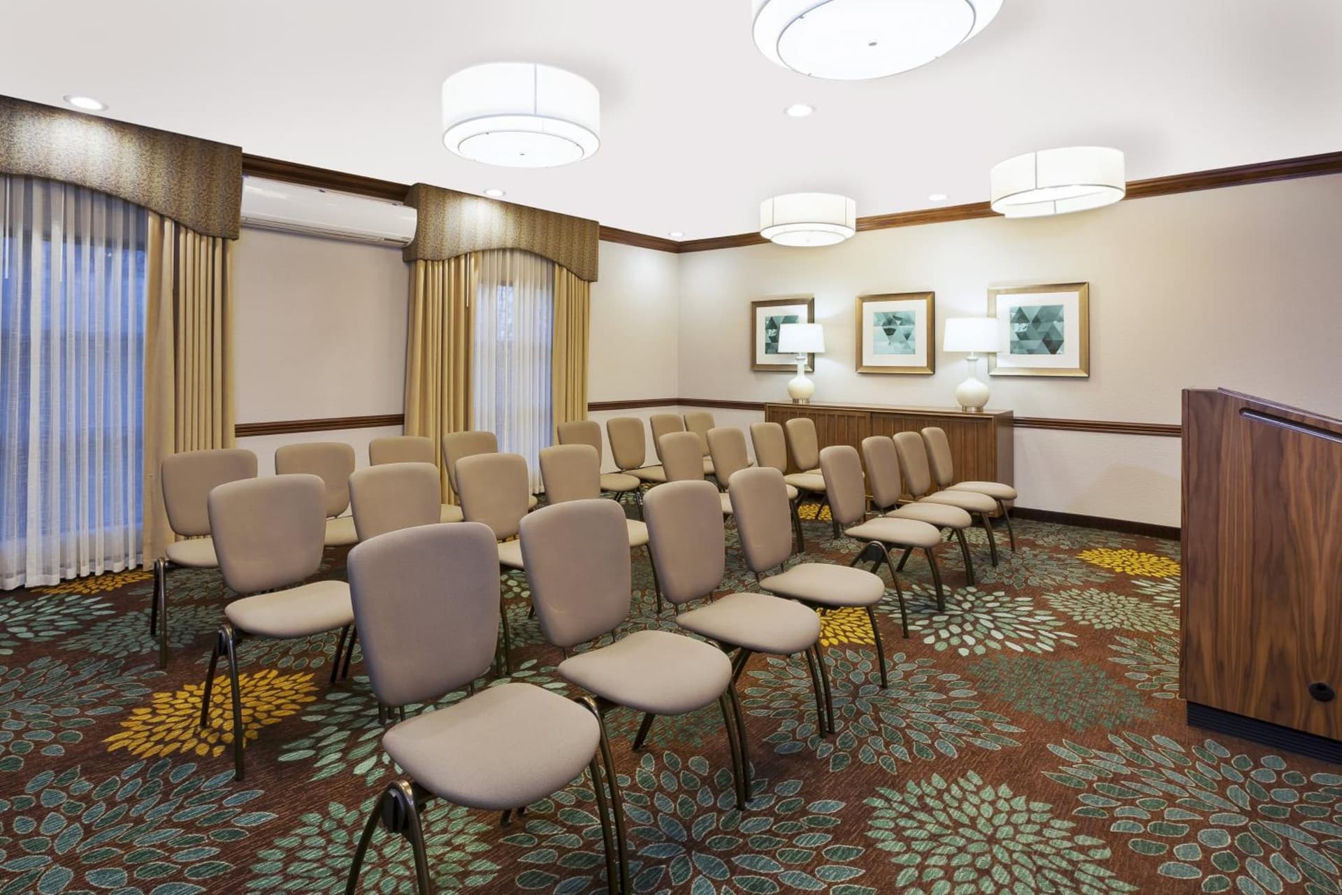 Staybridge Suites Columbia-Highway 63 & I-70 by IHG gallery photo in Columbia, MO — image 32
