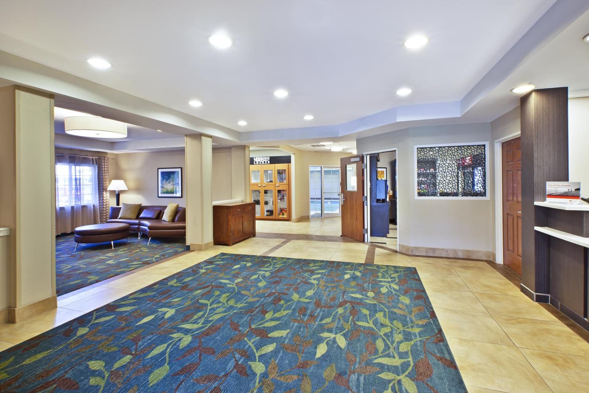 Candlewood Suites Indianapolis Airport by IHG property views in Indianapolis, IN — gallery photo 3