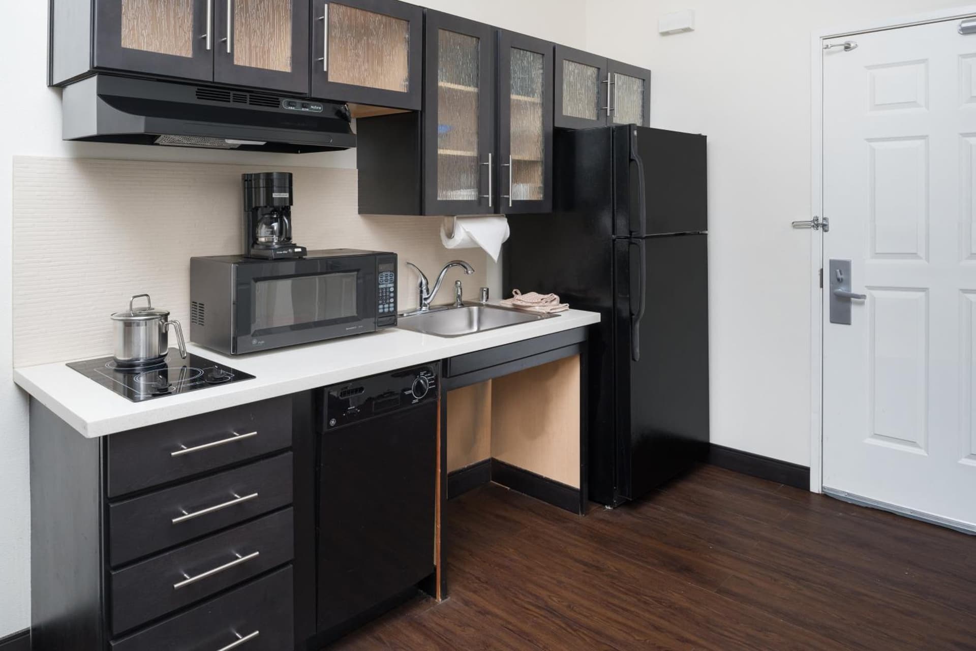 Candlewood Suites Olympia - Lacey by IHG gallery photo in Lacey, WA — image 9