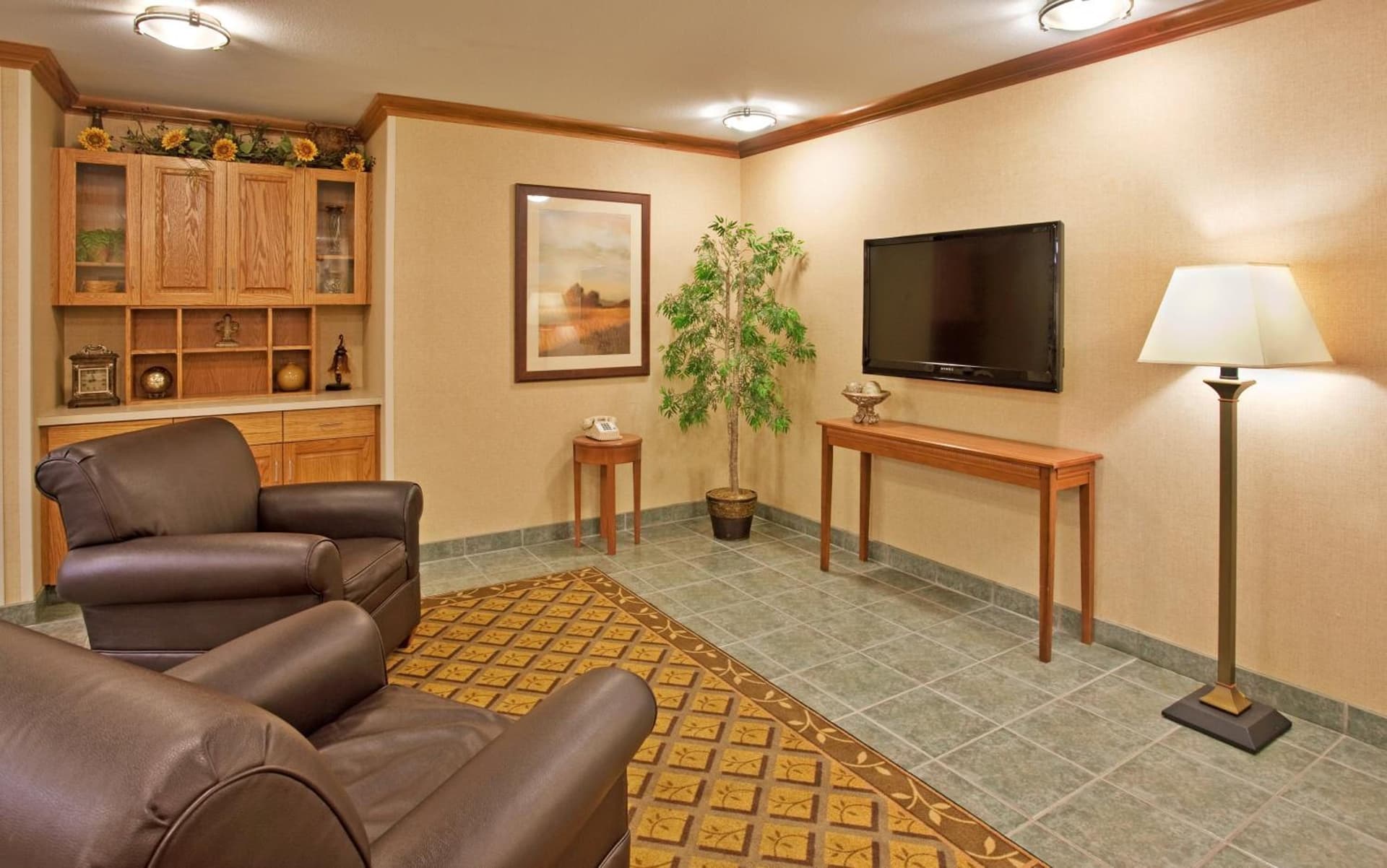 Candlewood Suites Junction City - Ft. Riley by IHG interior in Junction City, KS — gallery photo 2
