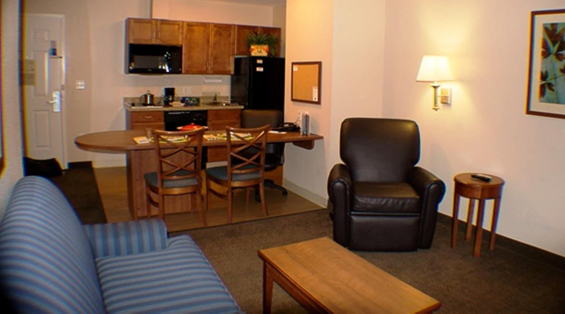 Candlewood Suites Jacksonville by IHG gallery photo in Jacksonville, NC — image 11
