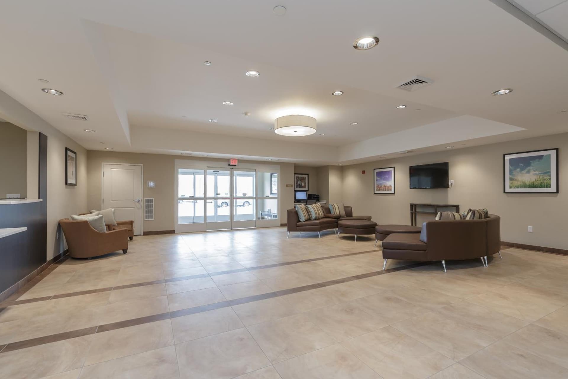 Candlewood Suites Mishawaka by IHG property views in Mishawaka, IN — gallery photo 3