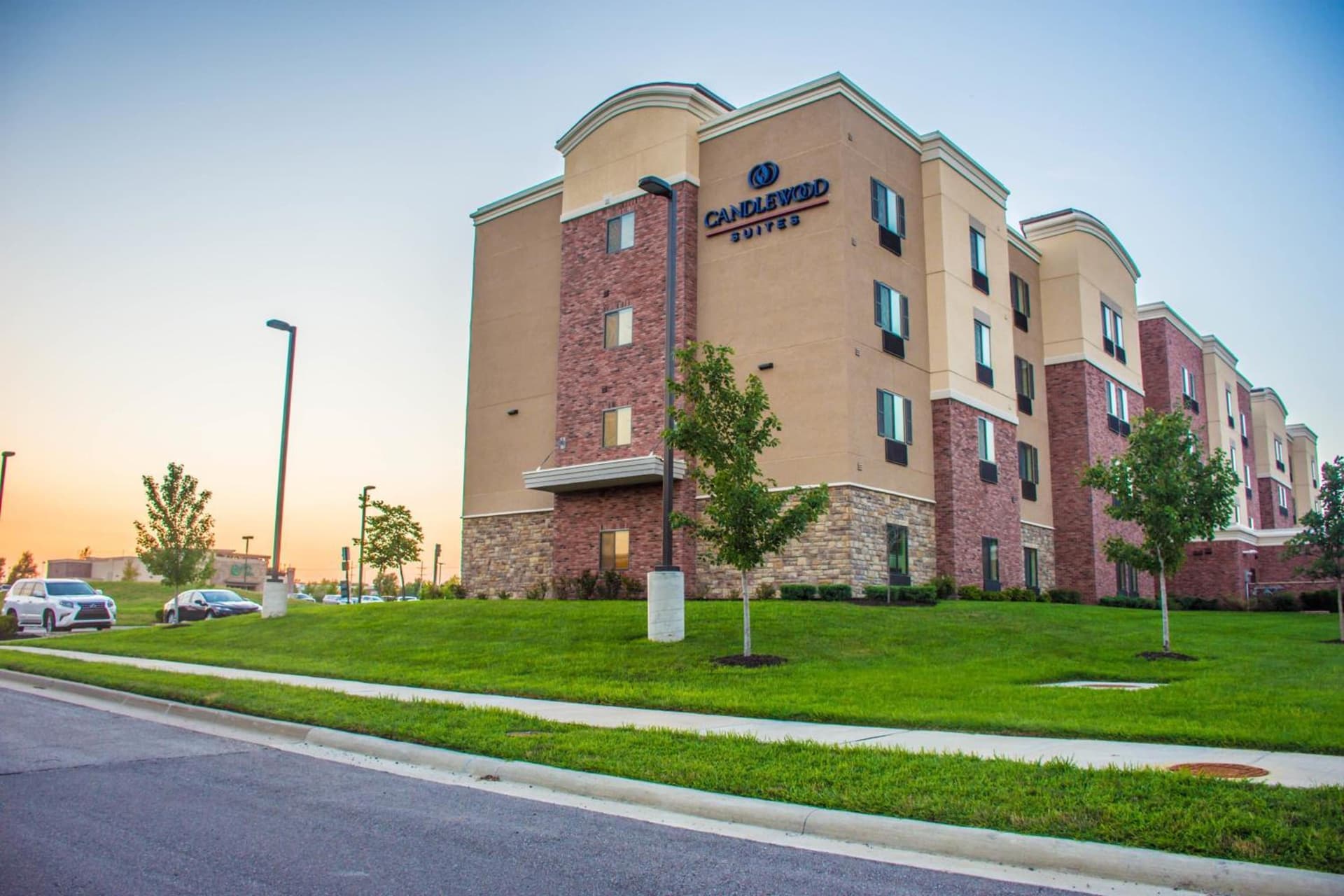 Candlewood Suites Overland Park W 135th St by IHG gallery photo in Overland Park, KS — image 9