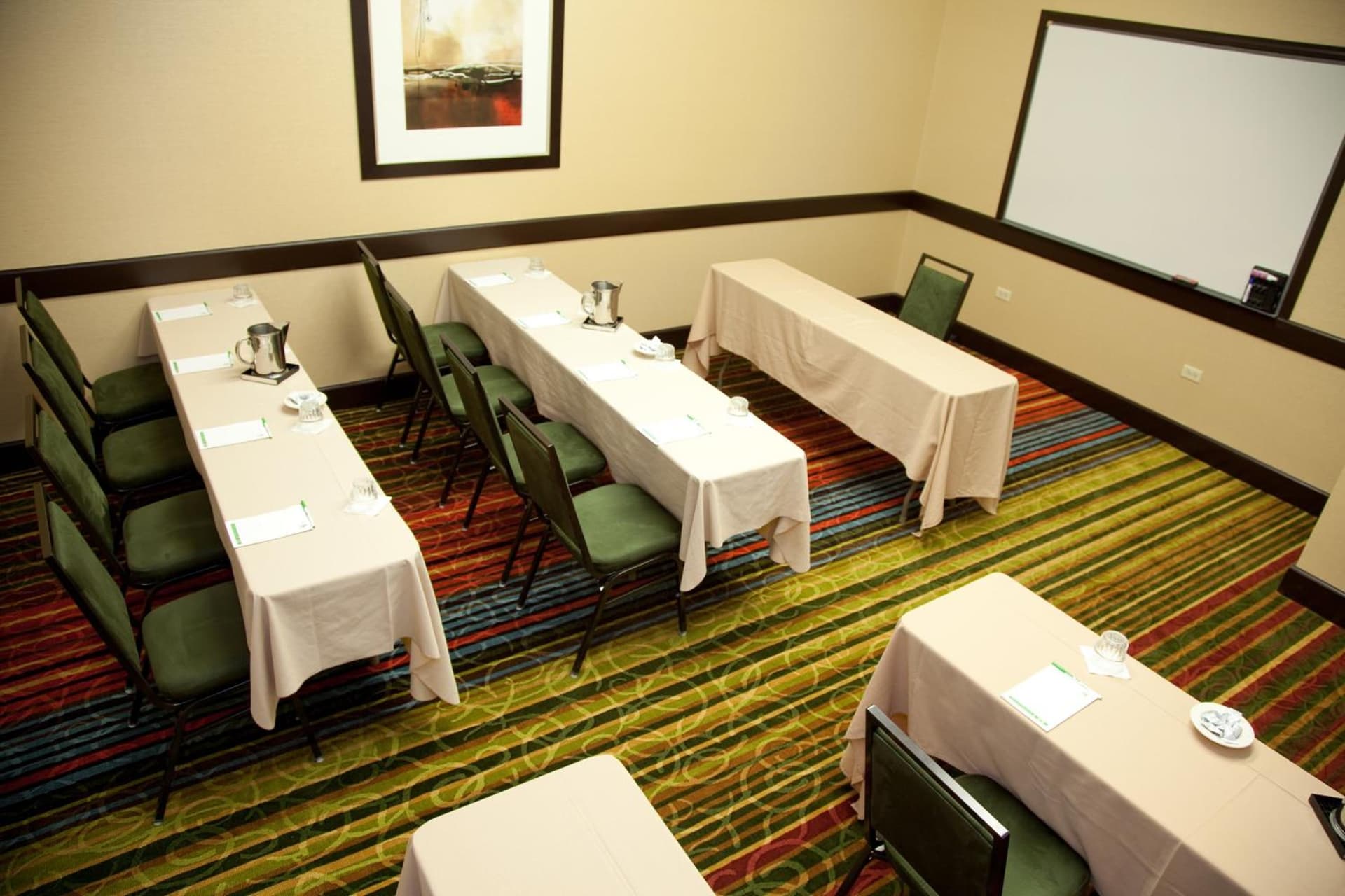 Holiday Inn Hotel & Suites Chicago Northwest - Elgin by IHG gallery photo in Elgin, IL — image 43