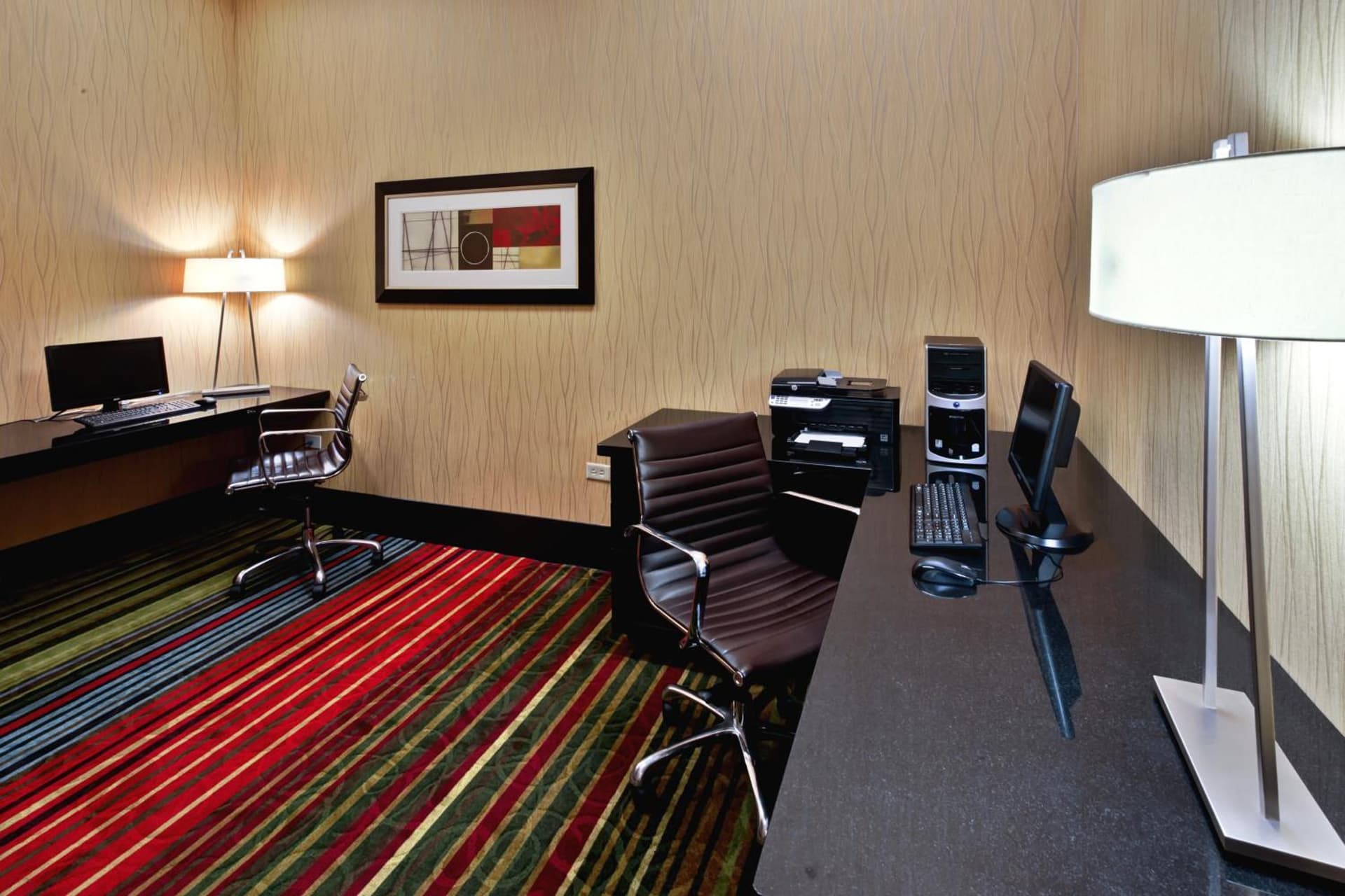 Holiday Inn Hotel & Suites Chicago Northwest - Elgin by IHG gallery photo in Elgin, IL — image 39